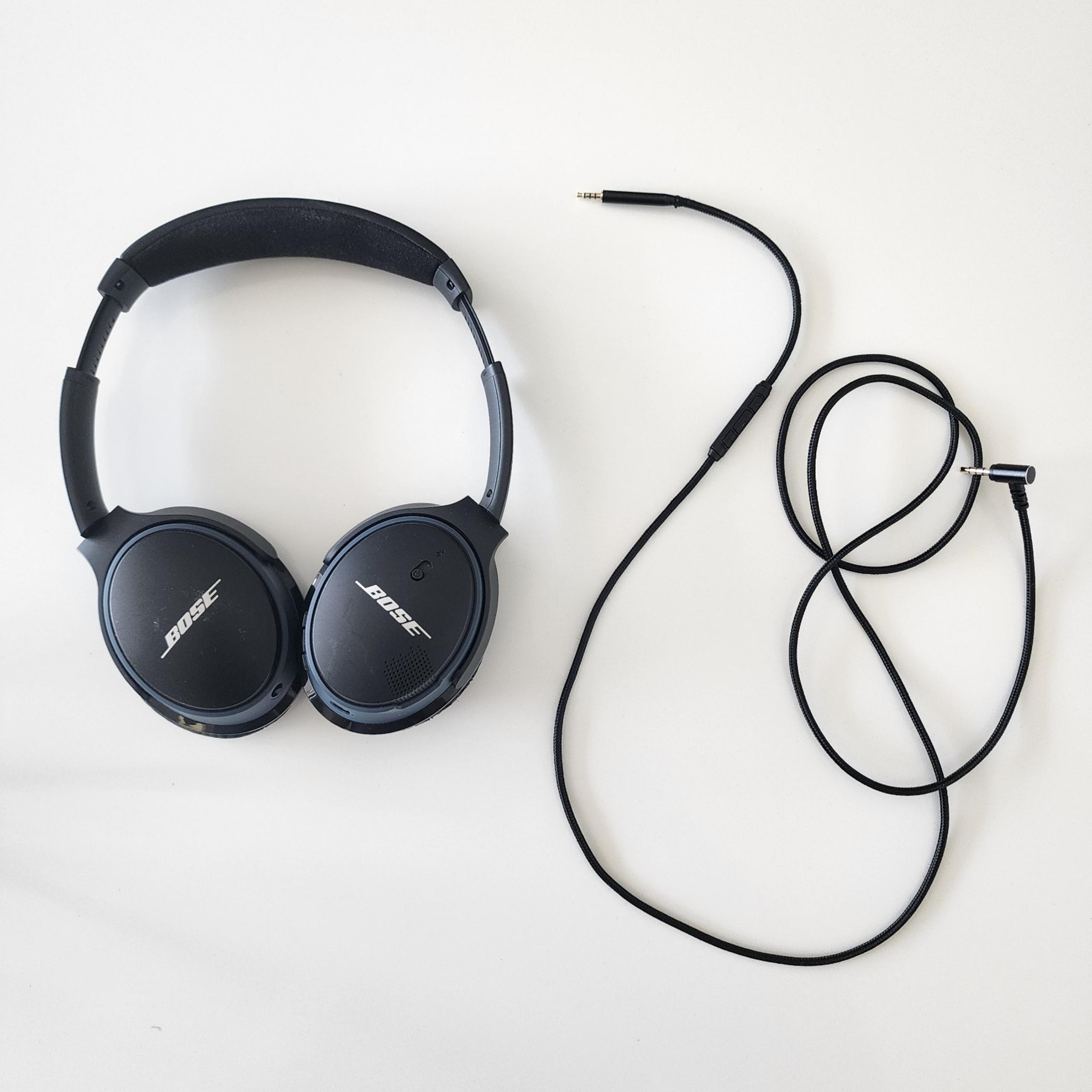 (Used) Bose Soundlink II Wireless Headphones - Working Condition + OEM Wire