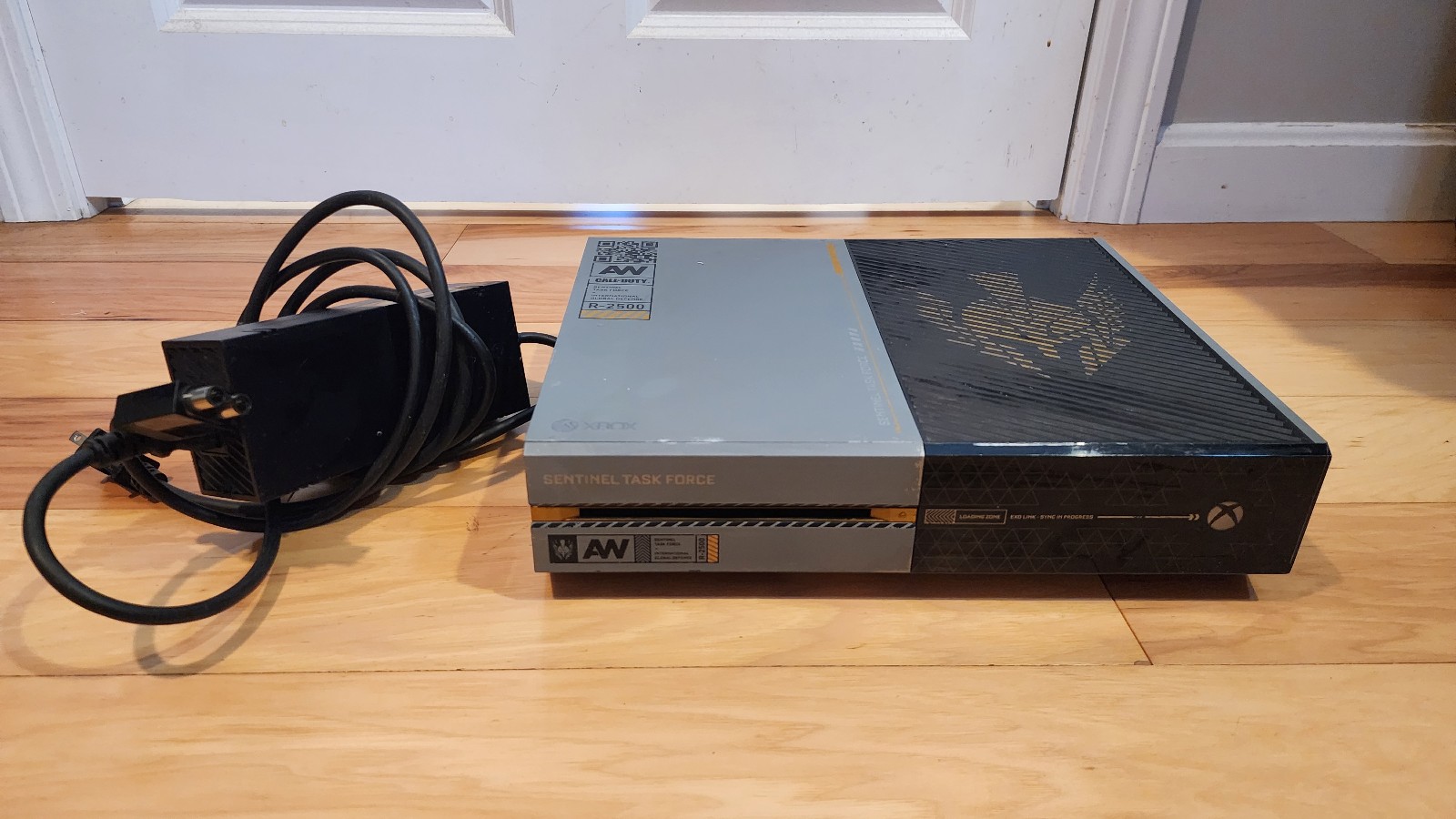 Xbox One Call of Duty: Advanced Warfare console