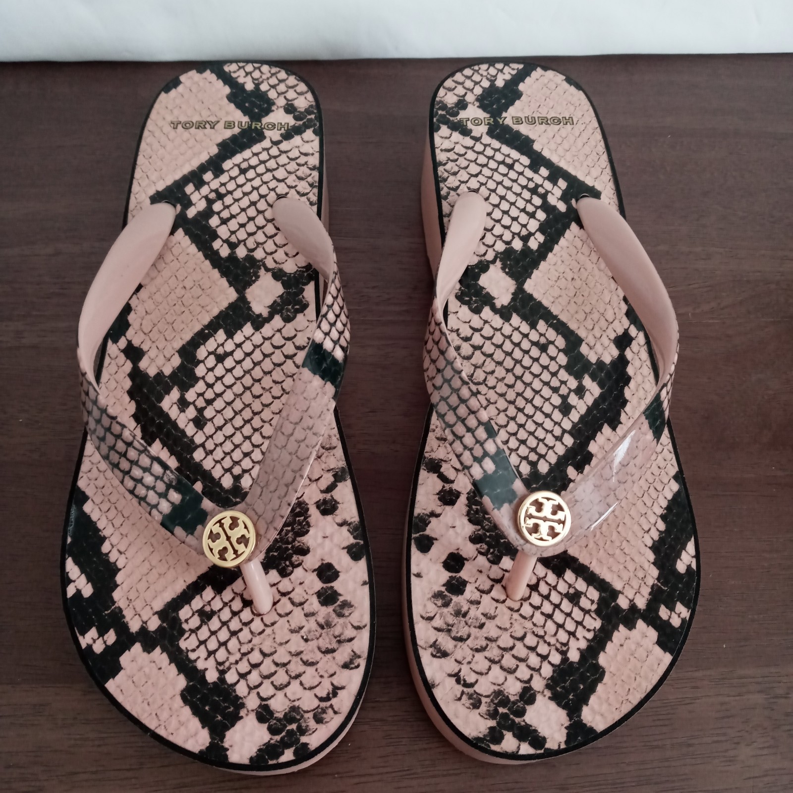 Tory Burch Womens Size 8 Python Print Thong Sandals Pink Black Gold