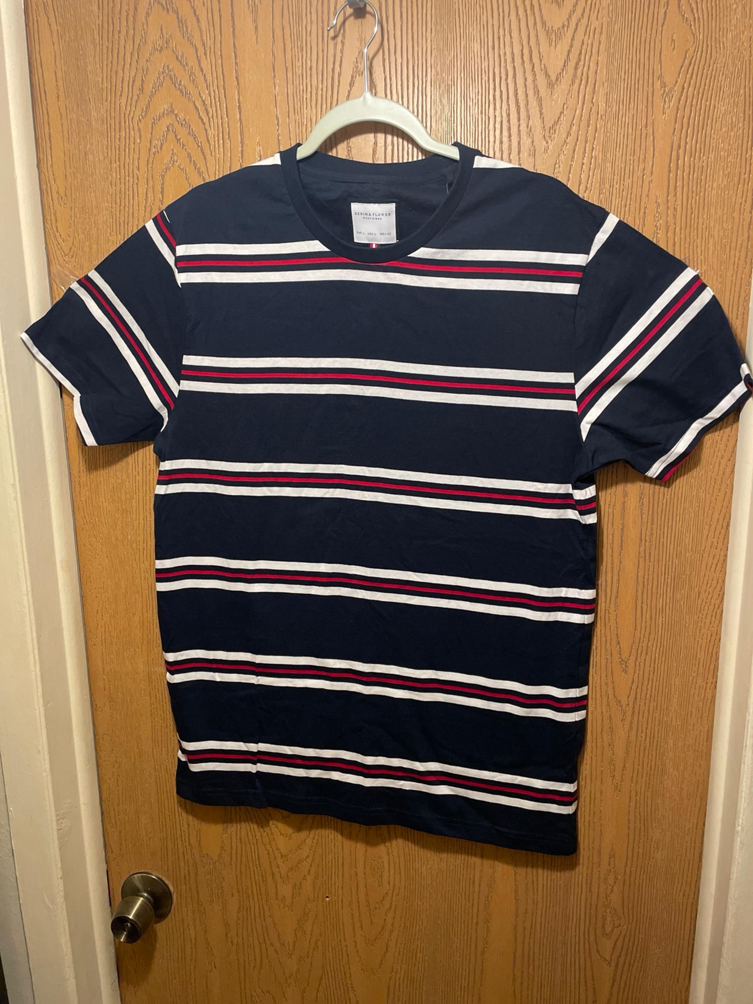 Men’s tshirt