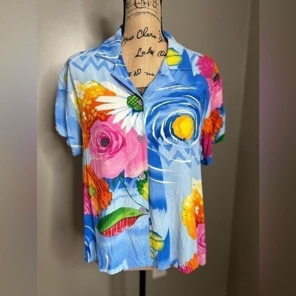 Jams World Ravi ravishing Hawaiian button up shirt women’s floral Island Vaca