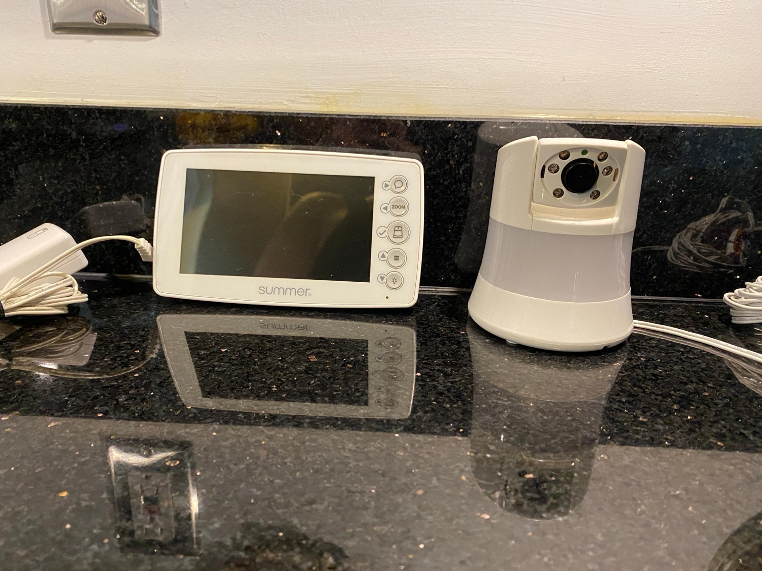 Summer Infant In View 2.0 Plus Baby Monitor 5" with Camera & Nightlight