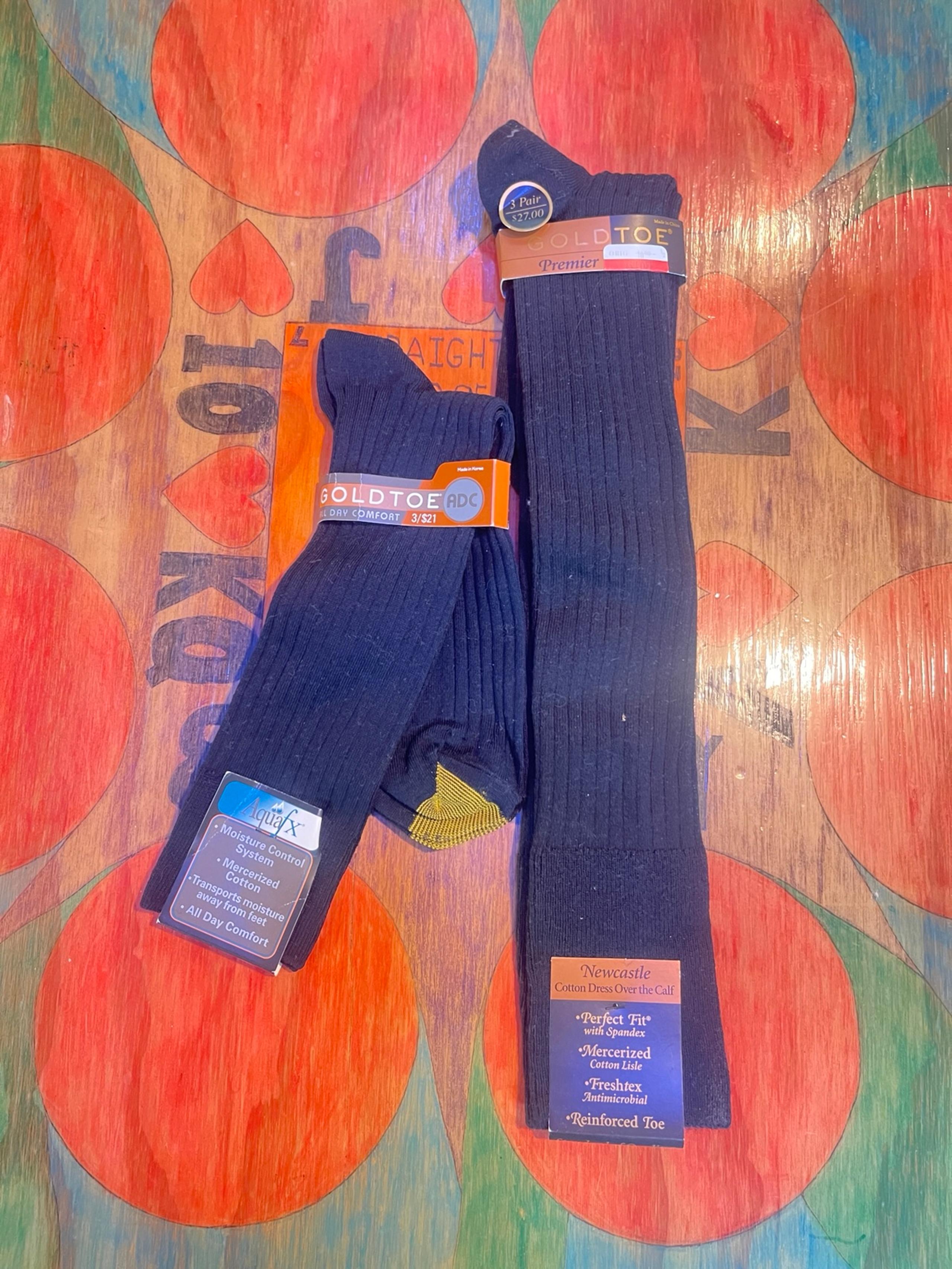 Gold Toe Men's Dress Socks 2 Pairs Blue And Black New. Please check measurements