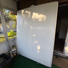 2001 Dodge Dakota fiberglass bed cover