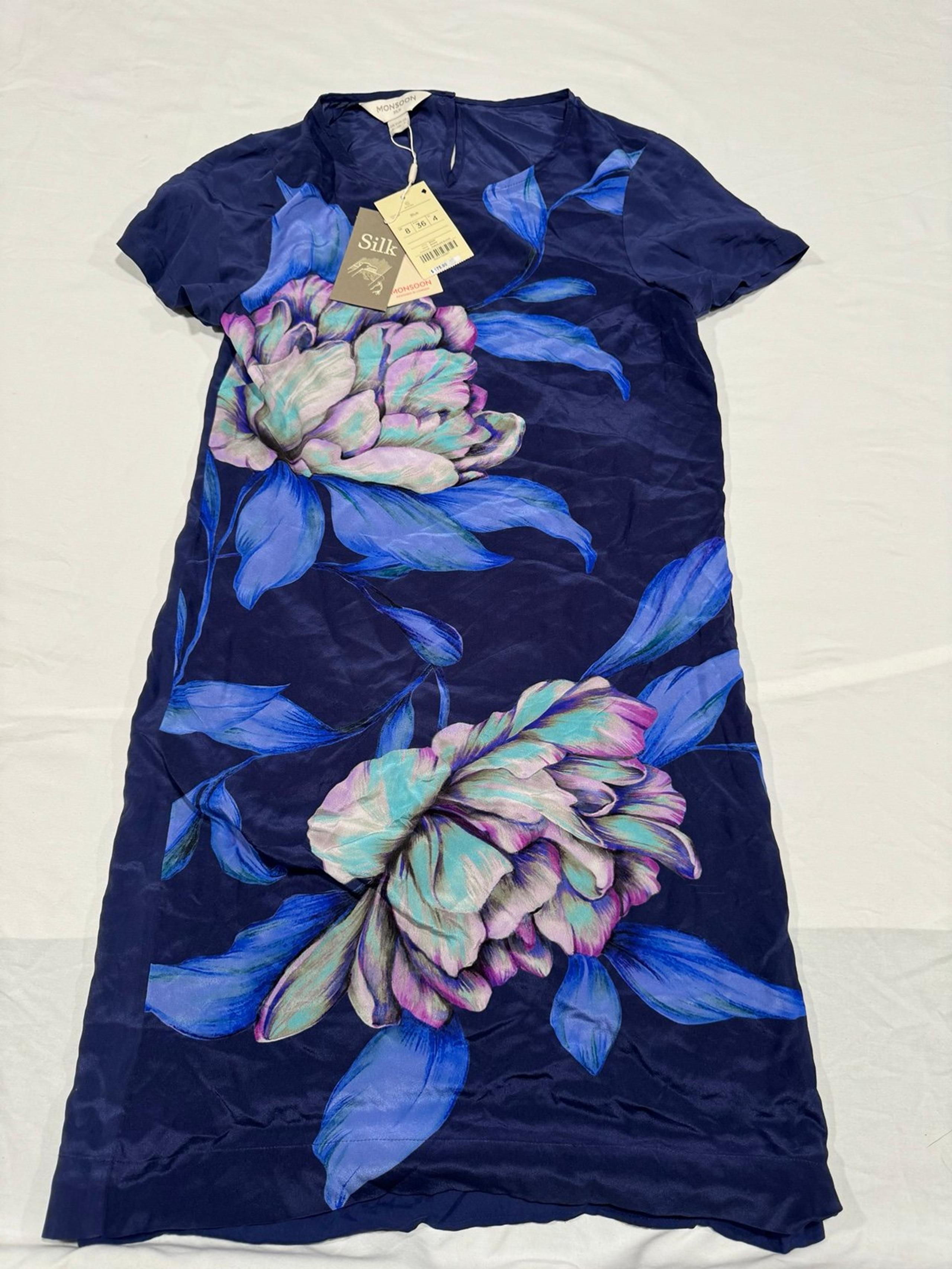 Women’s Floral Dress-NWT