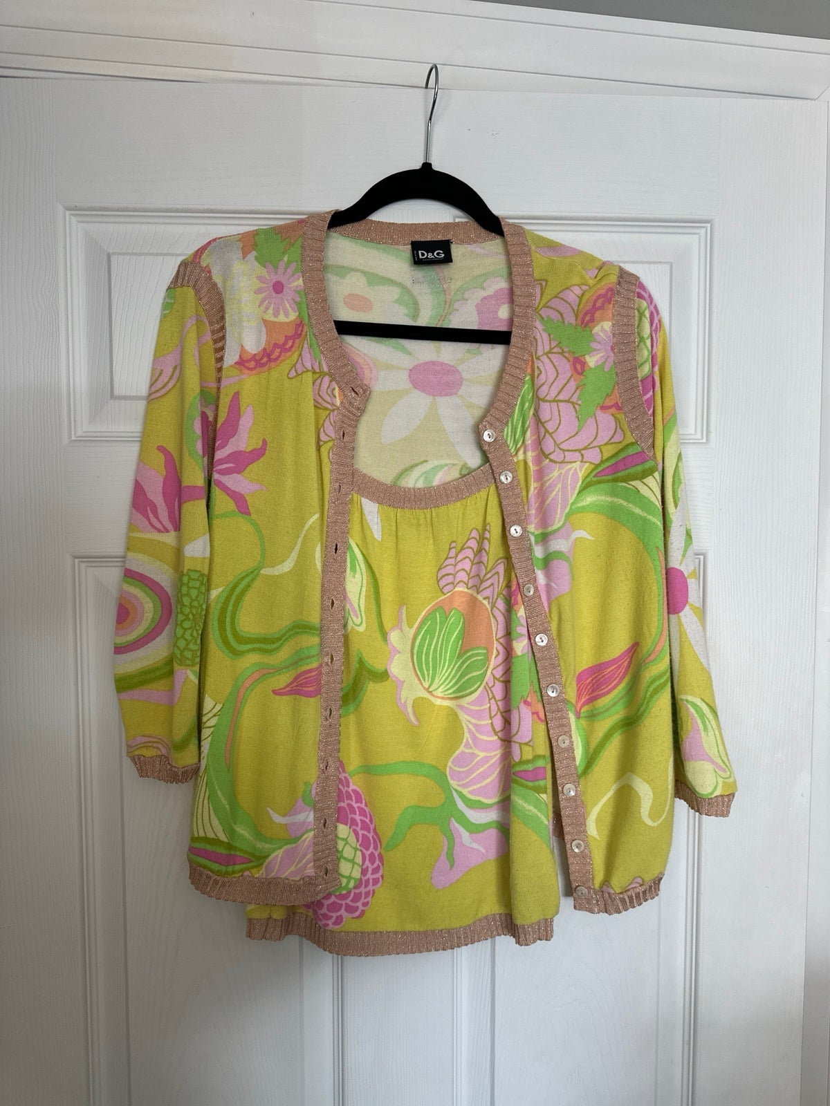dolcegabbana top and cardigan