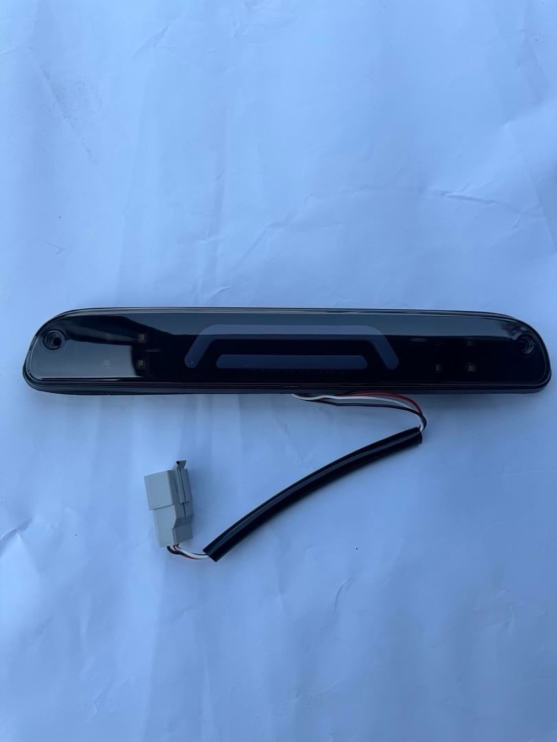 93-11 Ford Ranger 99-16 Ford F-250 F-350 F-450 3rd brake light Luz de freno