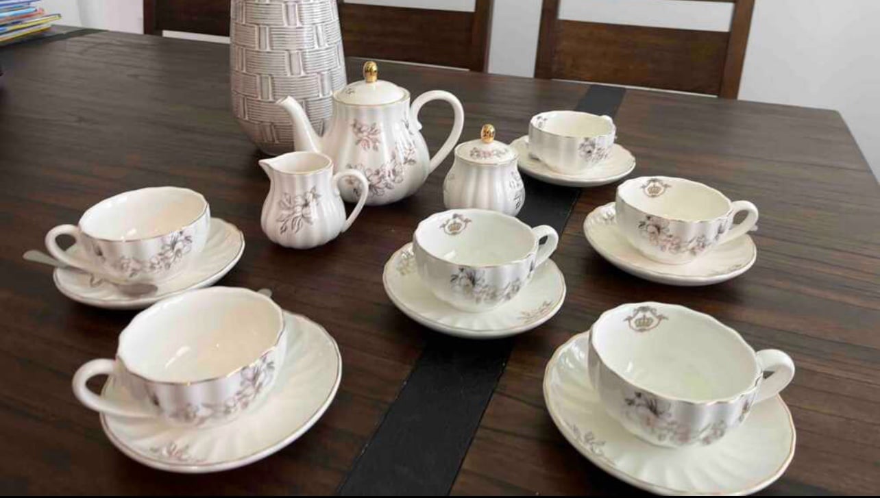 porcelain tea set