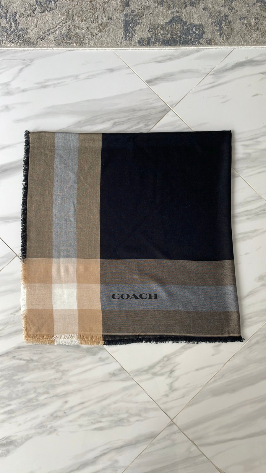 Coach Extra Large Scarf 45x45 New