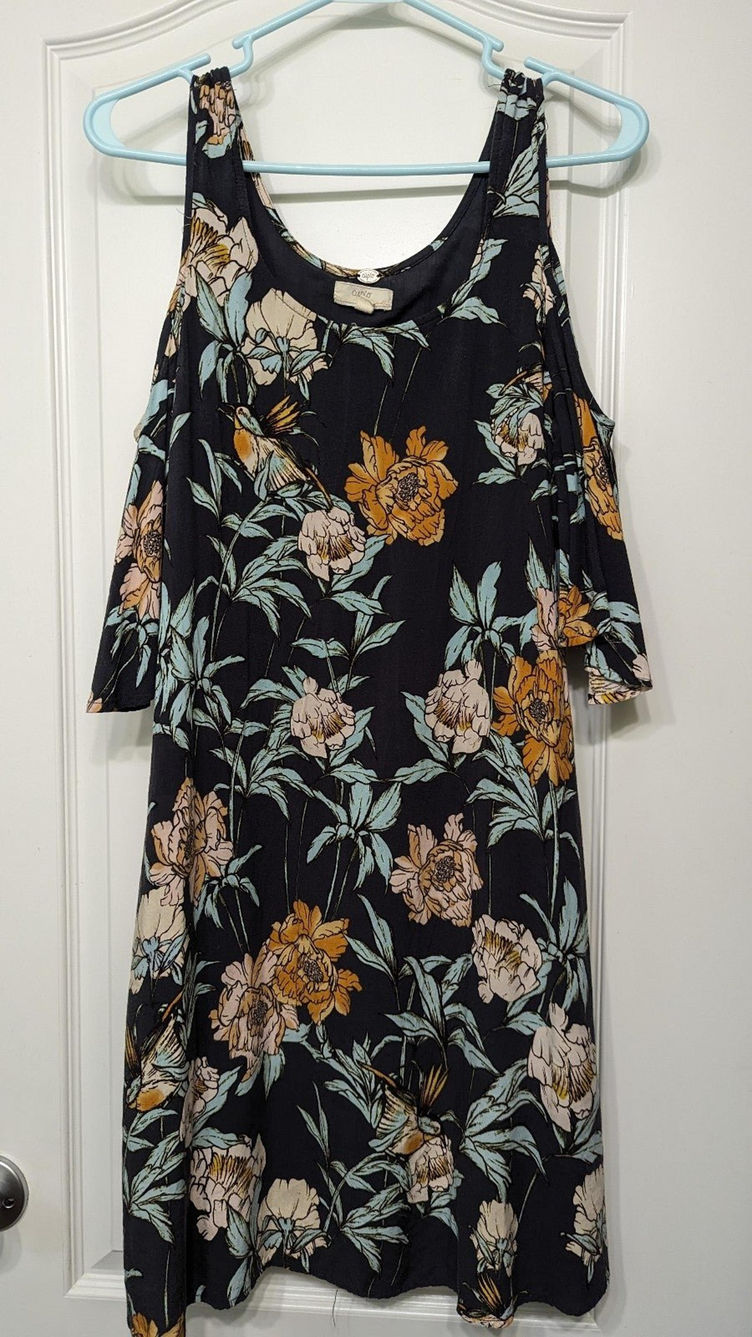 Cupio Floral Cold Shoulder Dress Size medium