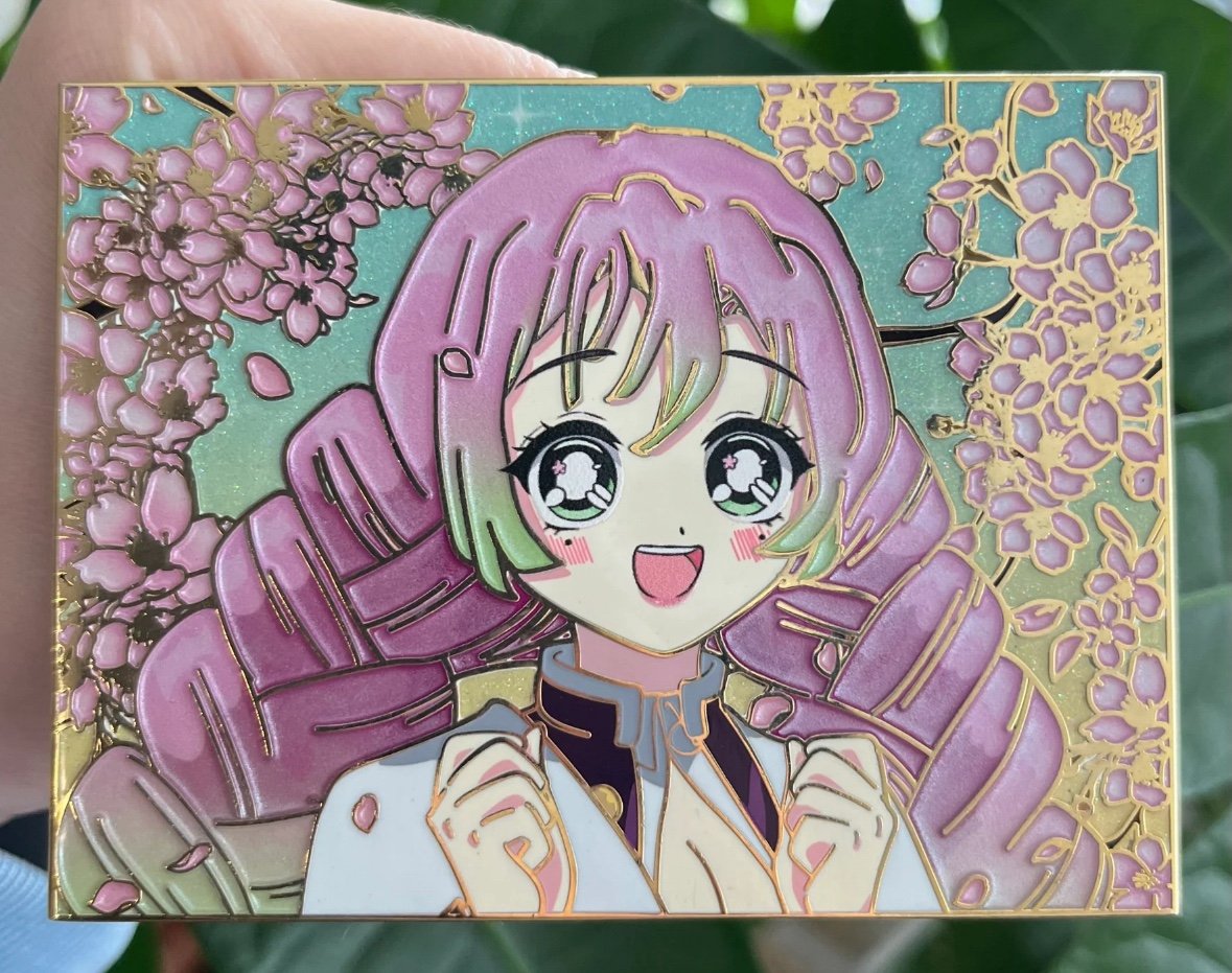 Mitsuri panel pin