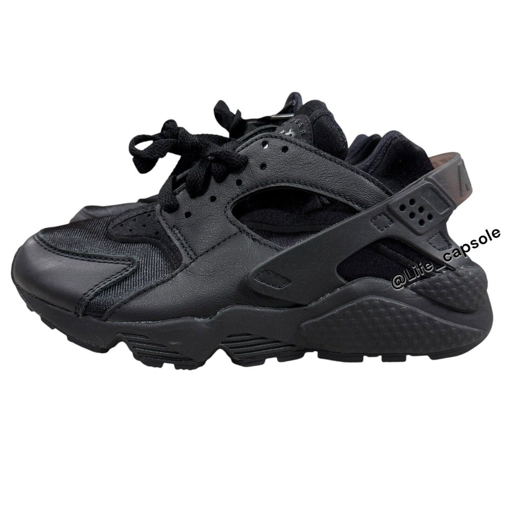 Size 5.5 Nike Women's Air Huarache Triple Black DH4439 001 Lace Slip On Shoe New