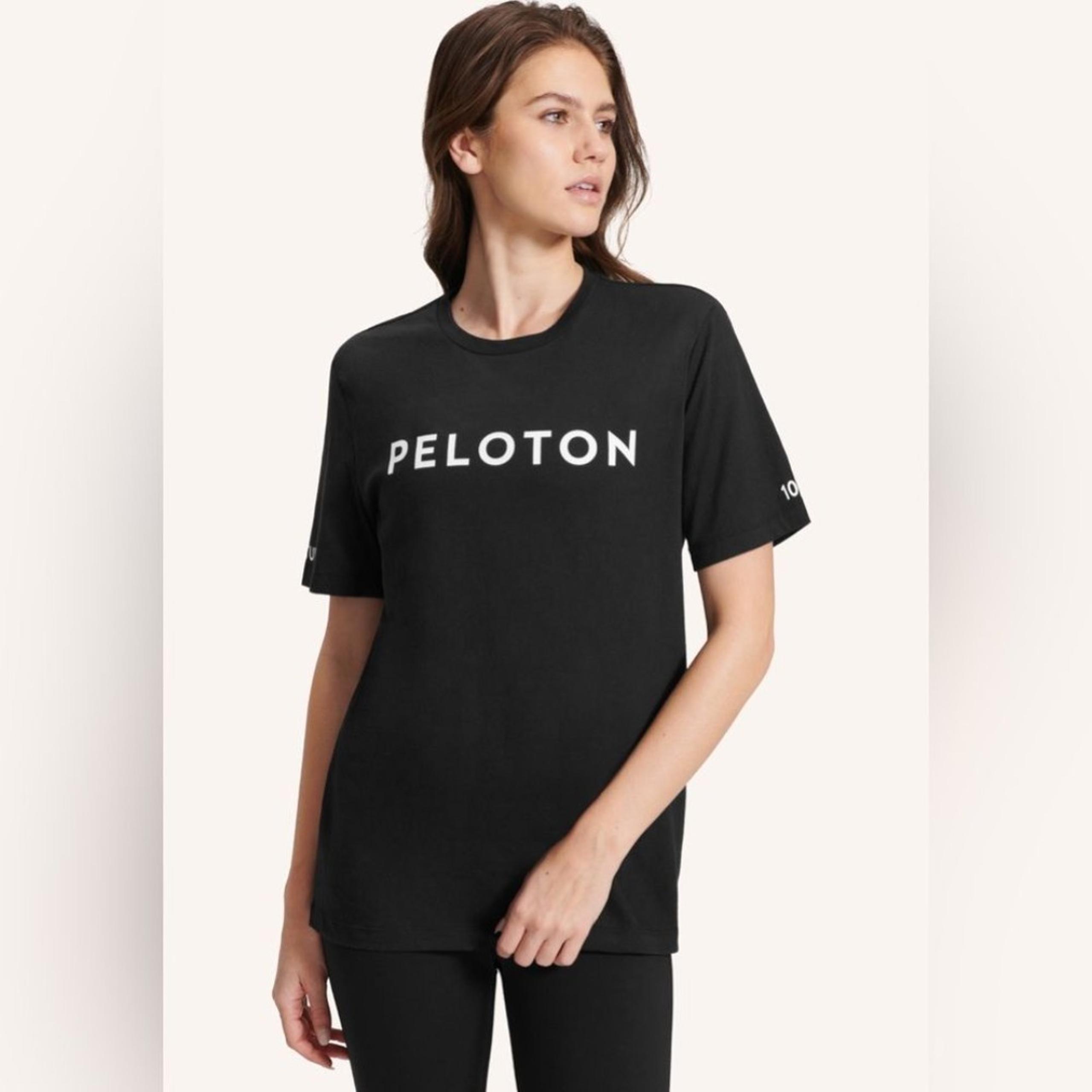Peloton Women’s Medium Black Reach 100 Classic Short Sleeve T Shirt