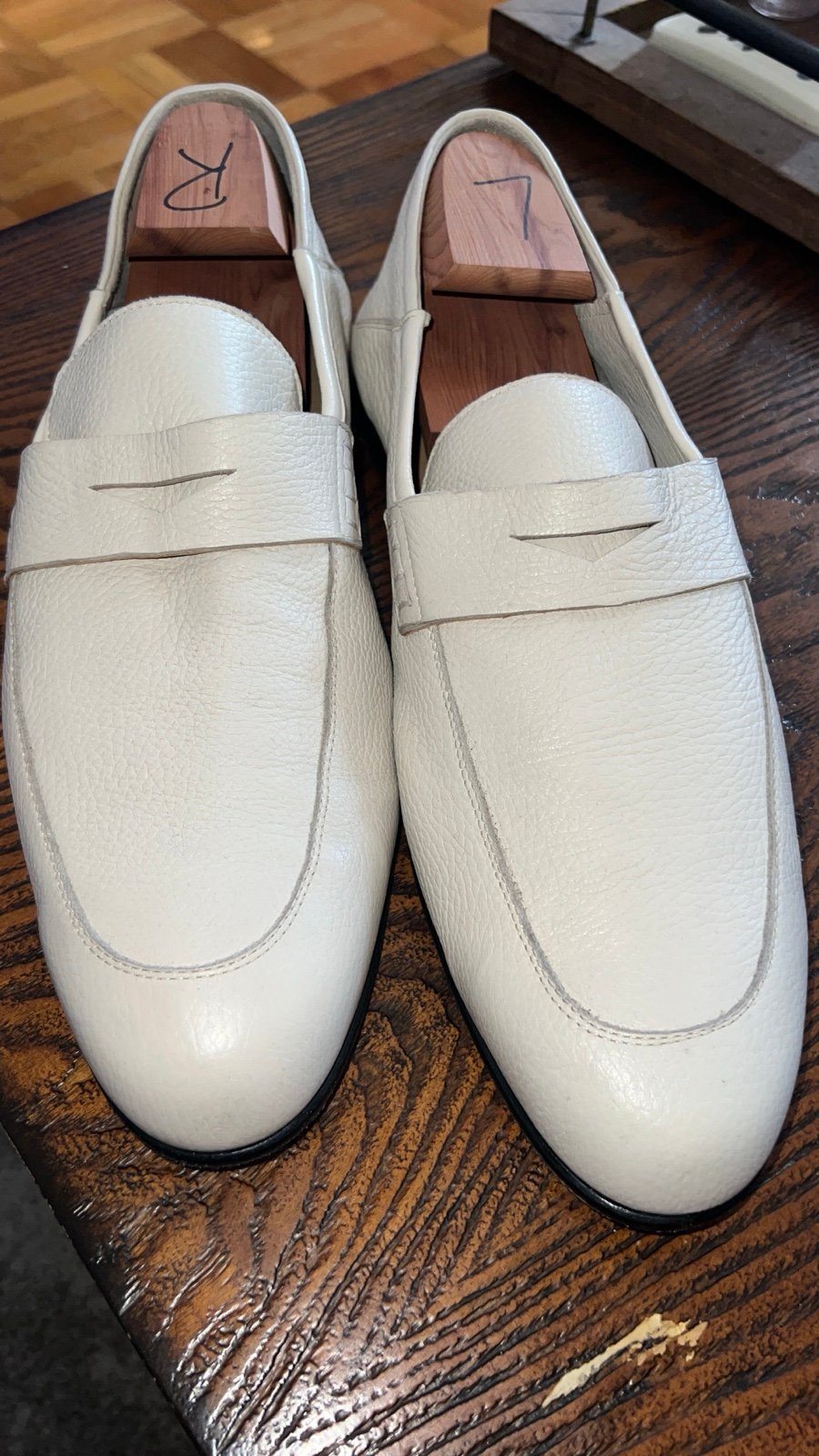 Harrys Of London Wilson II Cream Deerskin Loafer 15 US Penny 750 Leather