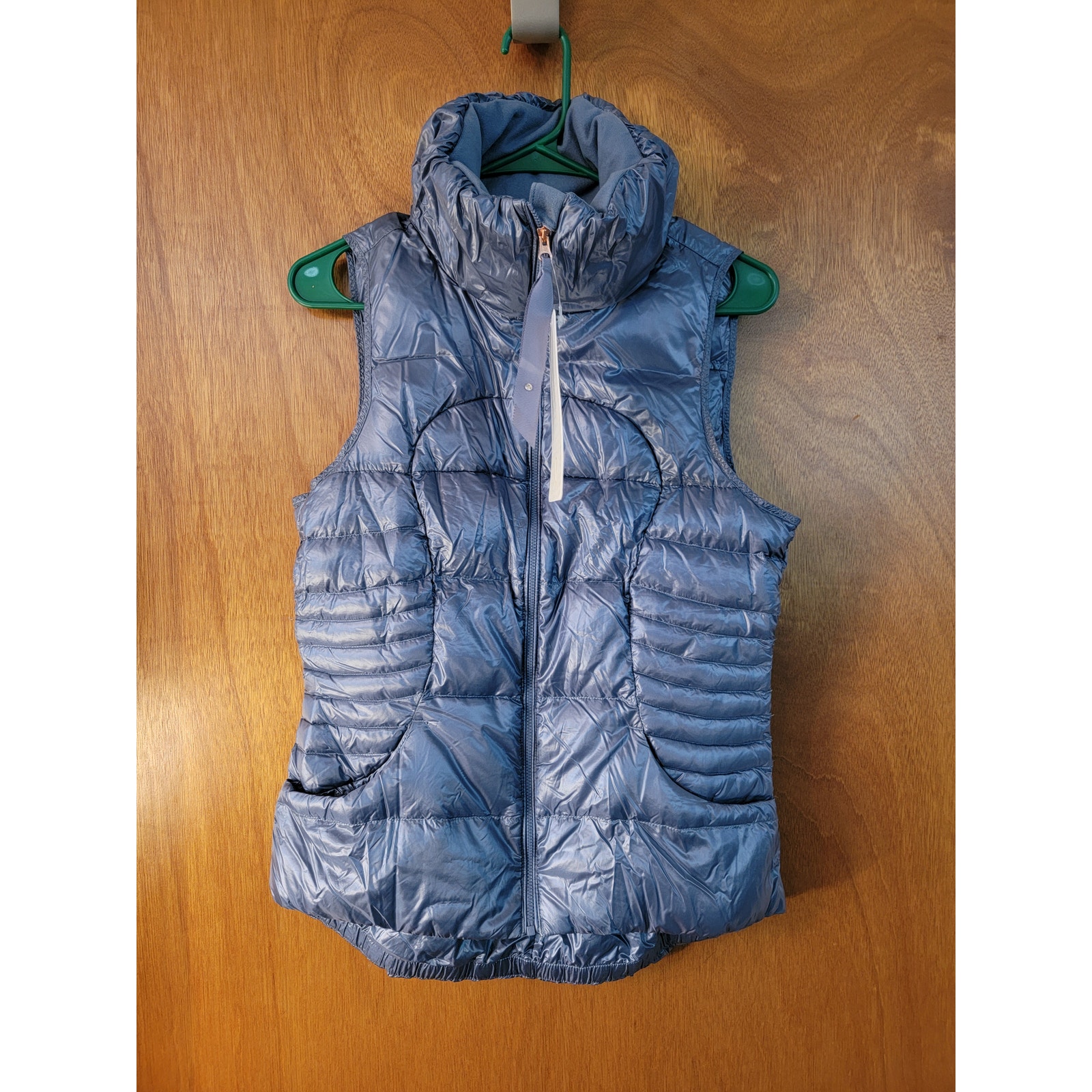 NWT Lululemon Flufflin Awesome Vest Size 8