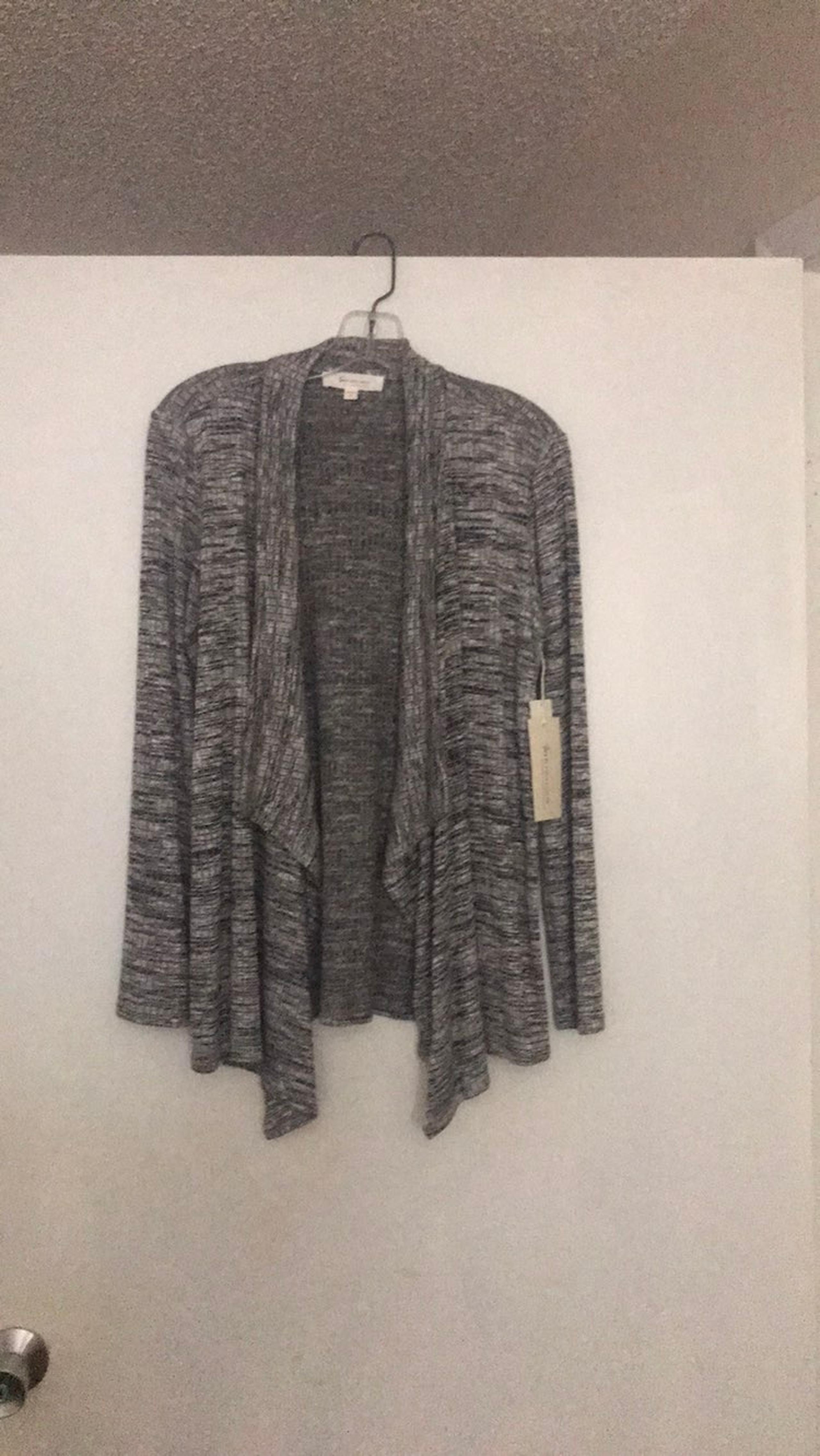 Two by Vince Camuto womens Cardigan