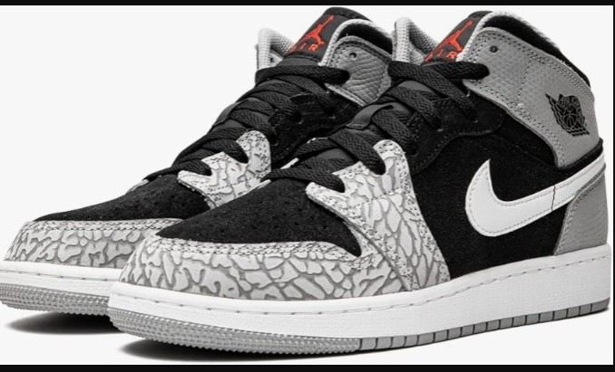 Jordan Youth Air 1 Mid SE GS DM6216 016 Elephant Toe - Size 6.5Y With box