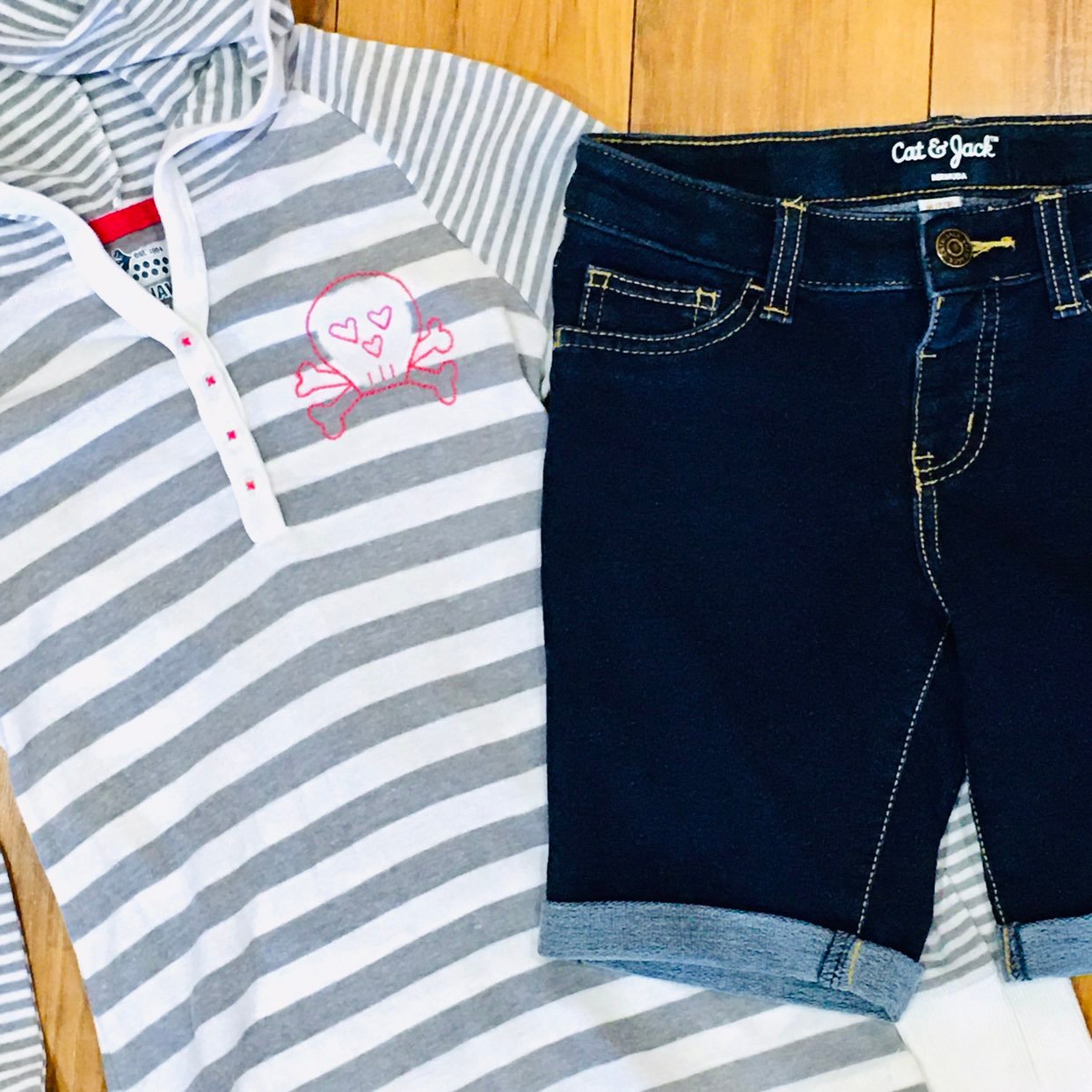 Striped hoodie and new long denim cotton shorts school set shirt top outfit 8