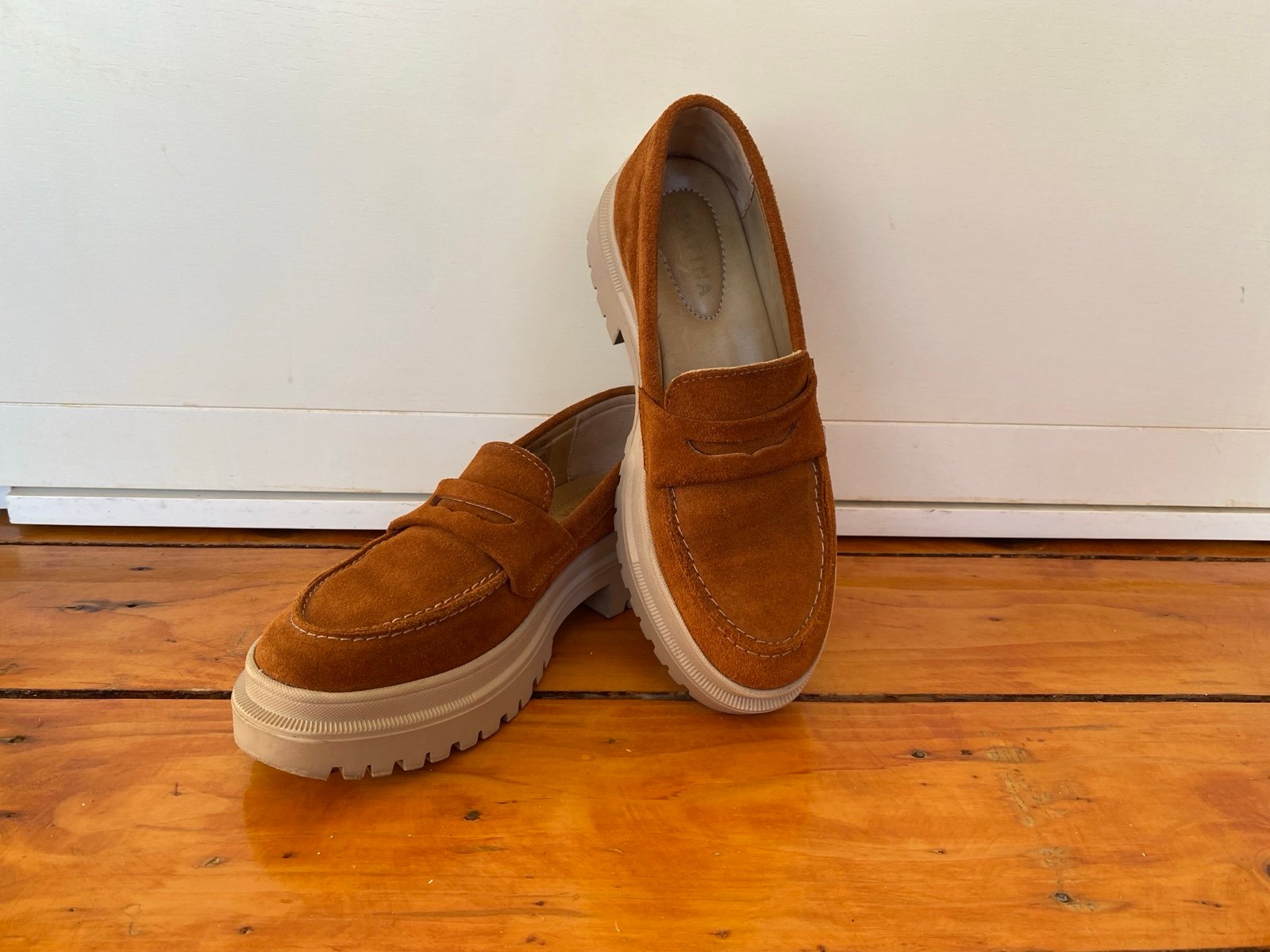 Patina by Portland Leather platform suede loafers