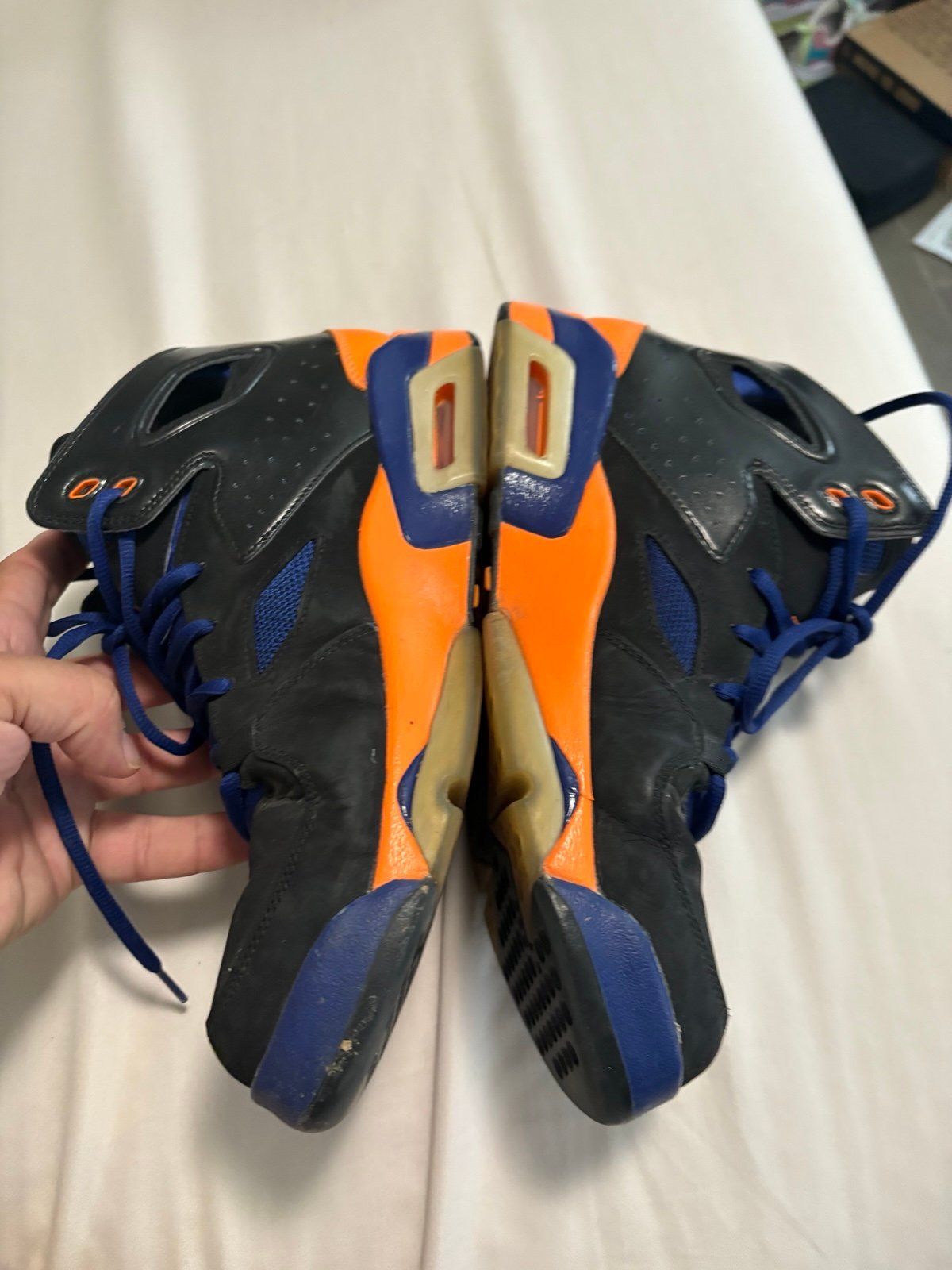 Nike air jordan flight club retro ‘91 Knicks . Men’s size 9.5