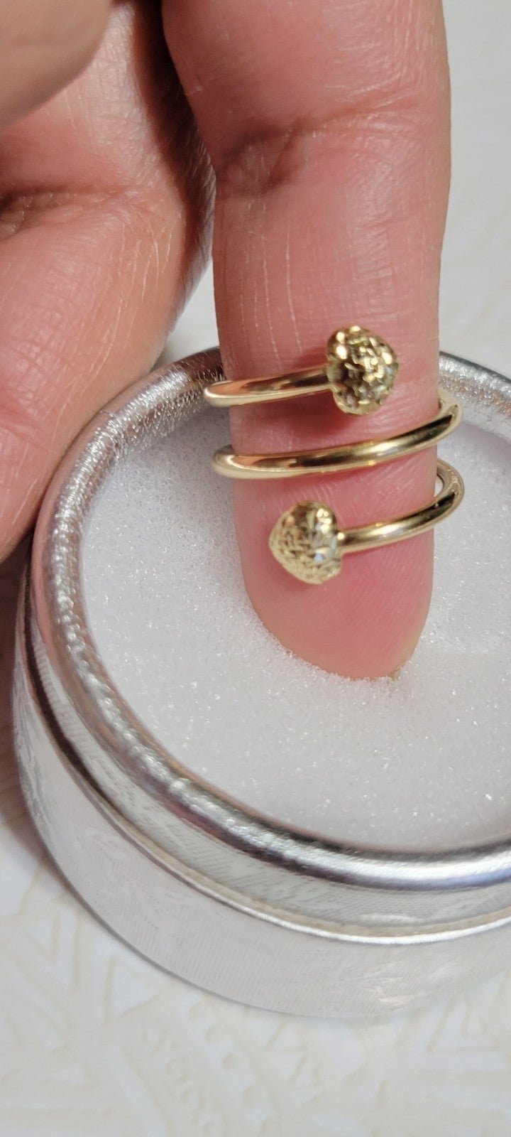 Real 18k Gold Ring Heart Spiral size 6