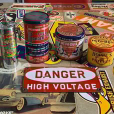Sign/cans Lot