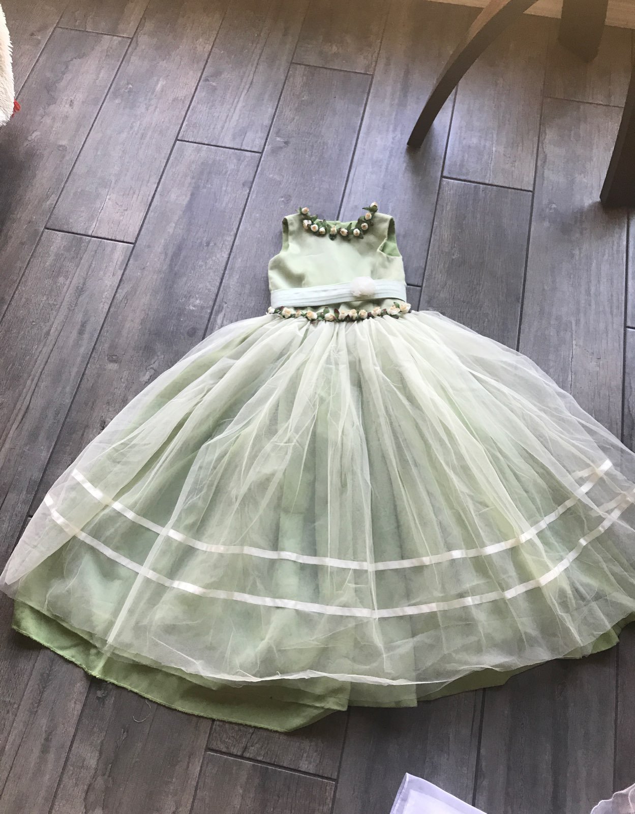 Girl's flower dress (handmade)