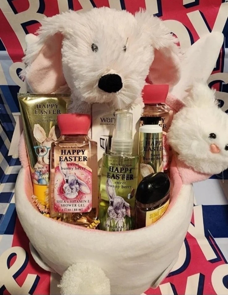 ❣Bath and Body Works & Warmies Easter Basket Bundle❣