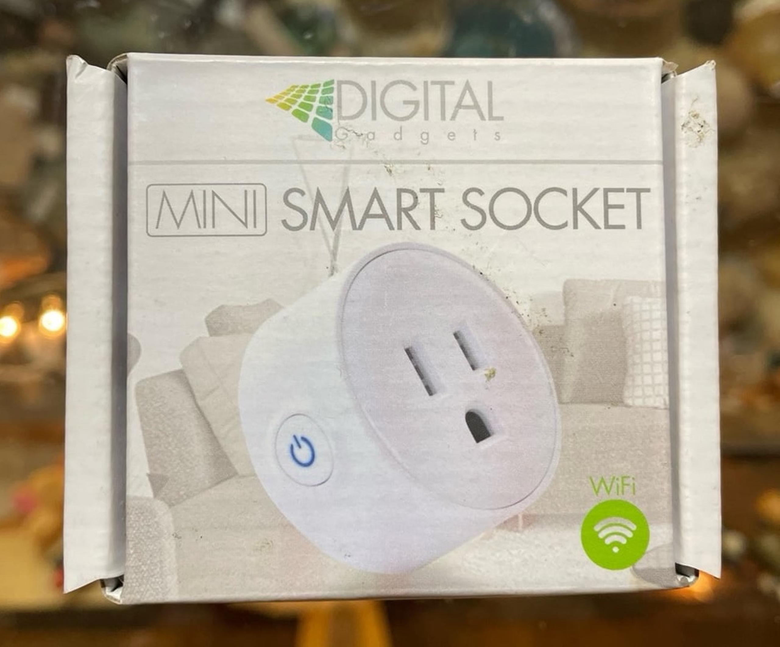 Mini digital smart socket nwt sealed Bluetooth voice command