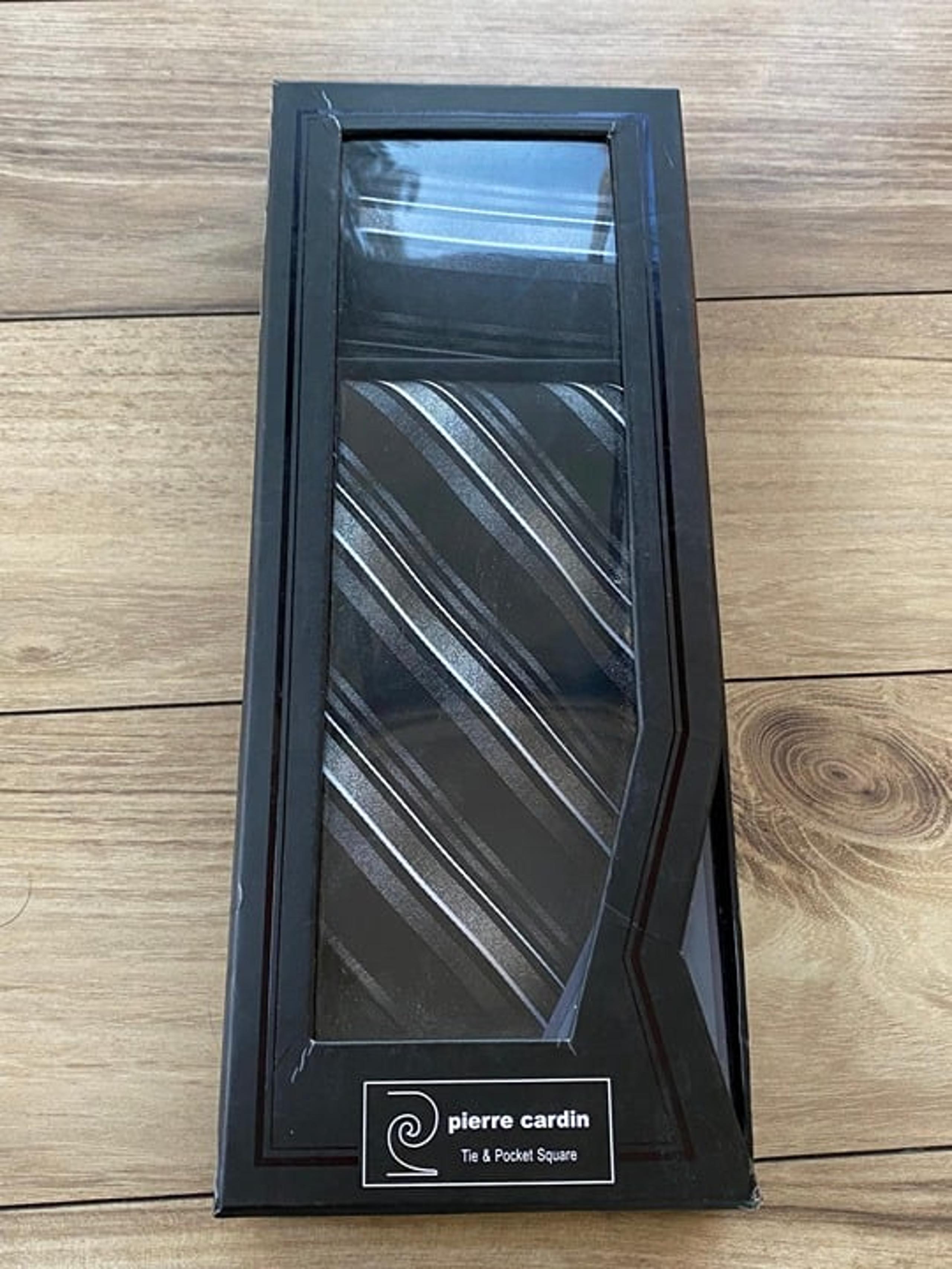 Pierre Cardin Tie and Pocket Square Set (Black)