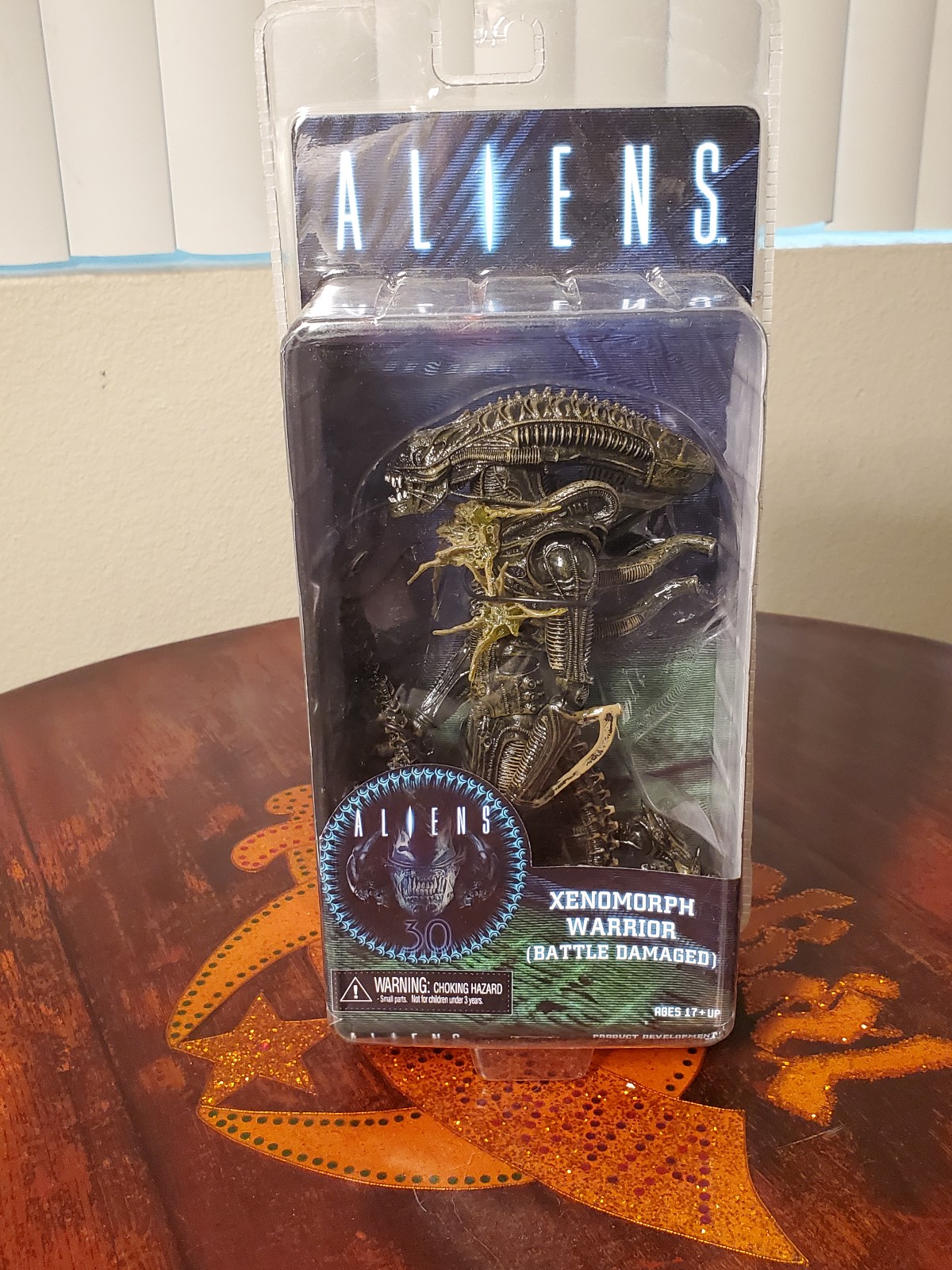 NECA Aliens Xenomorph Warrior Alien 7 Action Figure Battle Damaged Series 12