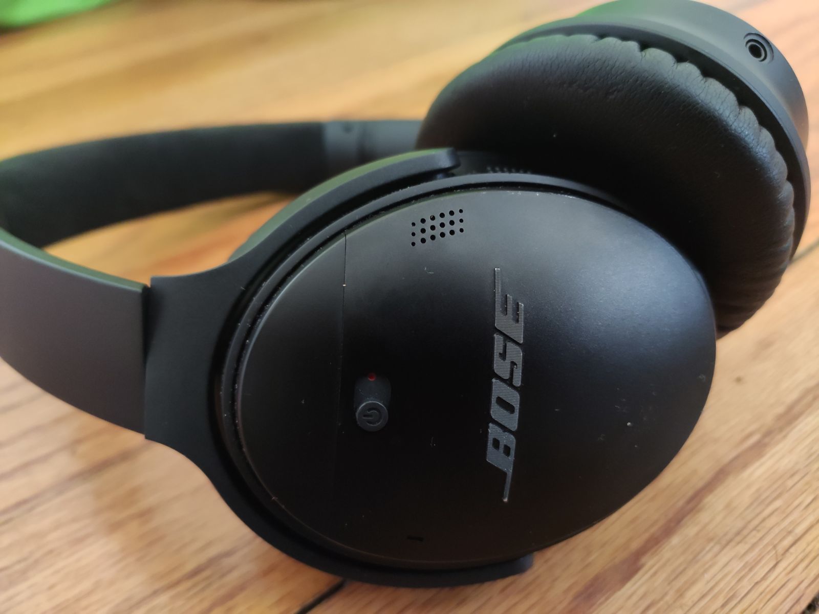 Bose qc35i wireless headphones