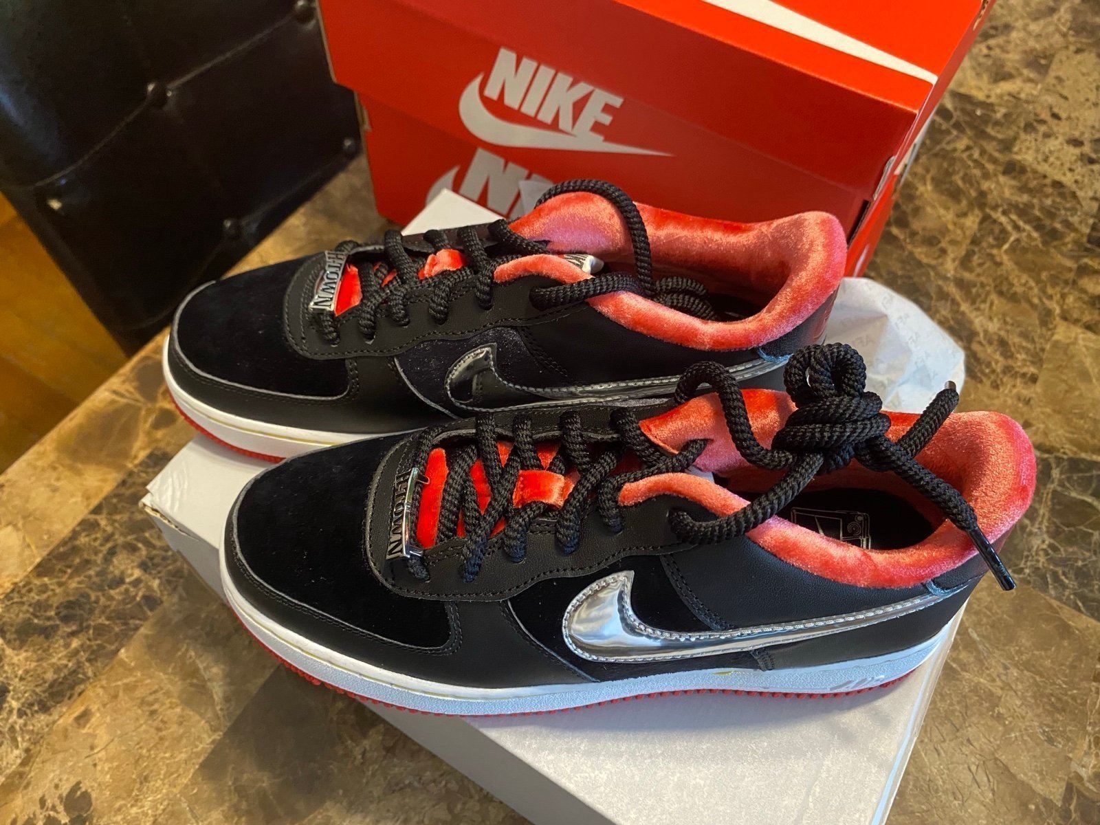 Nike air forces BRAND NEW!! Size 6y Air Force 1