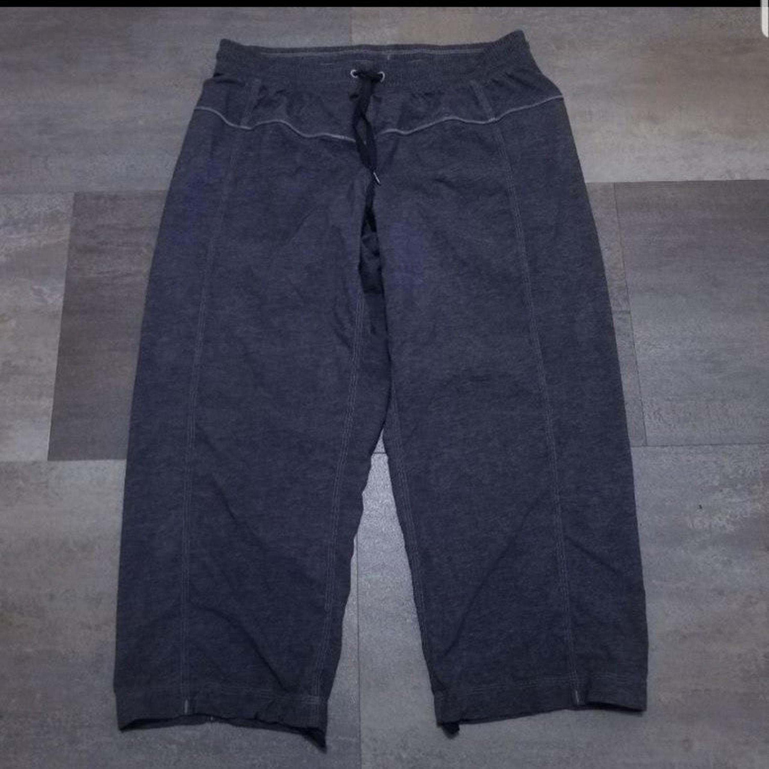 Lululemon Womens Pants Size 6