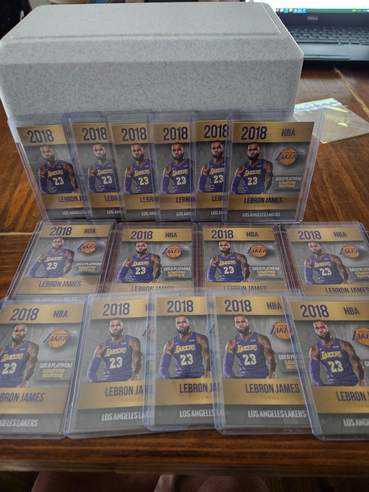 LEBRON JAMES Lot