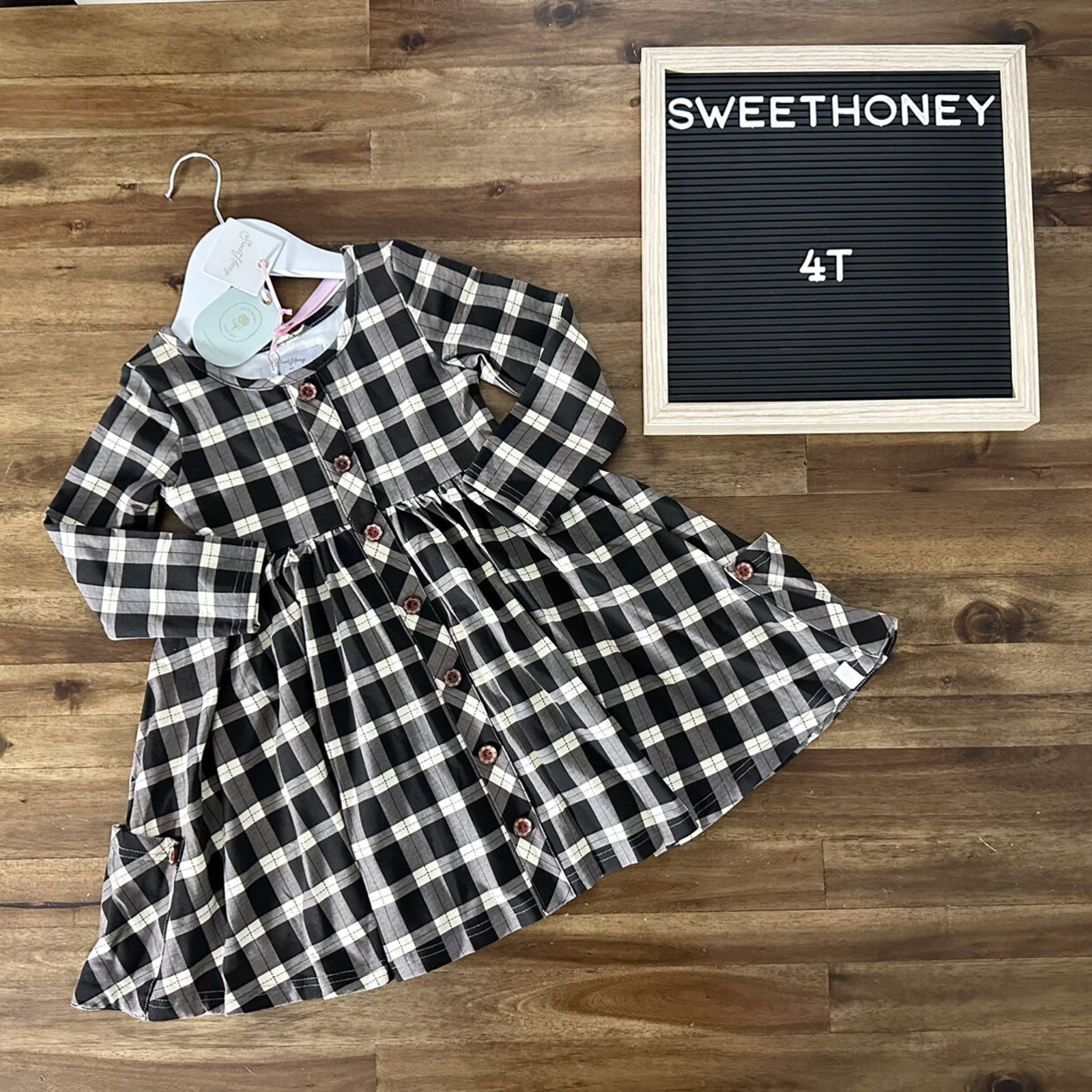 NWT SweetHoney Prim Dress Classic Girl Black Cream Plaid Long Sleeve Knit 4T
