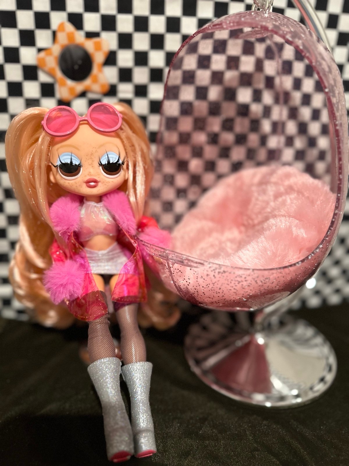 Custom bimbo L.O.L doll