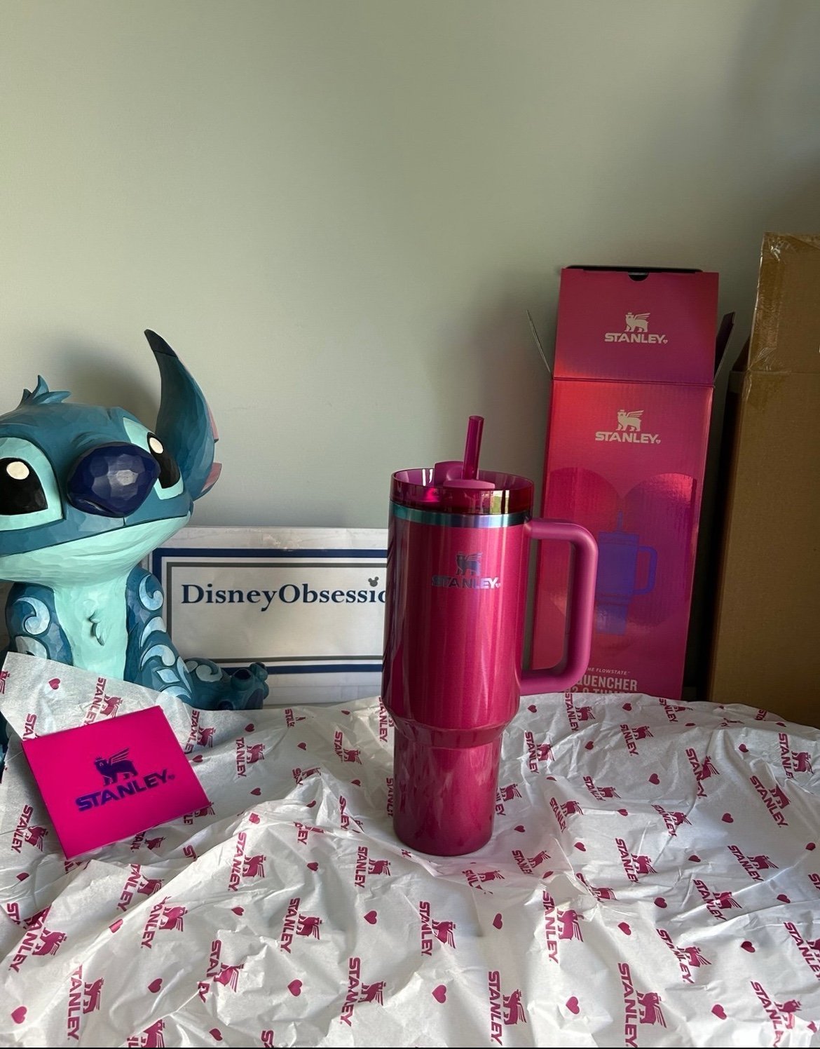Stanley Limited Edition Berry Truffle Quencher 40 oz - NIB 2025
