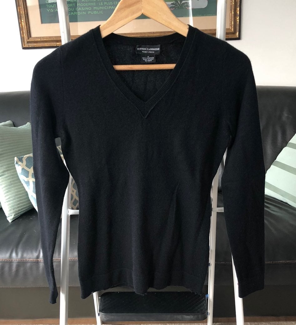 Bloomingdale's Cashmere Sweater Black