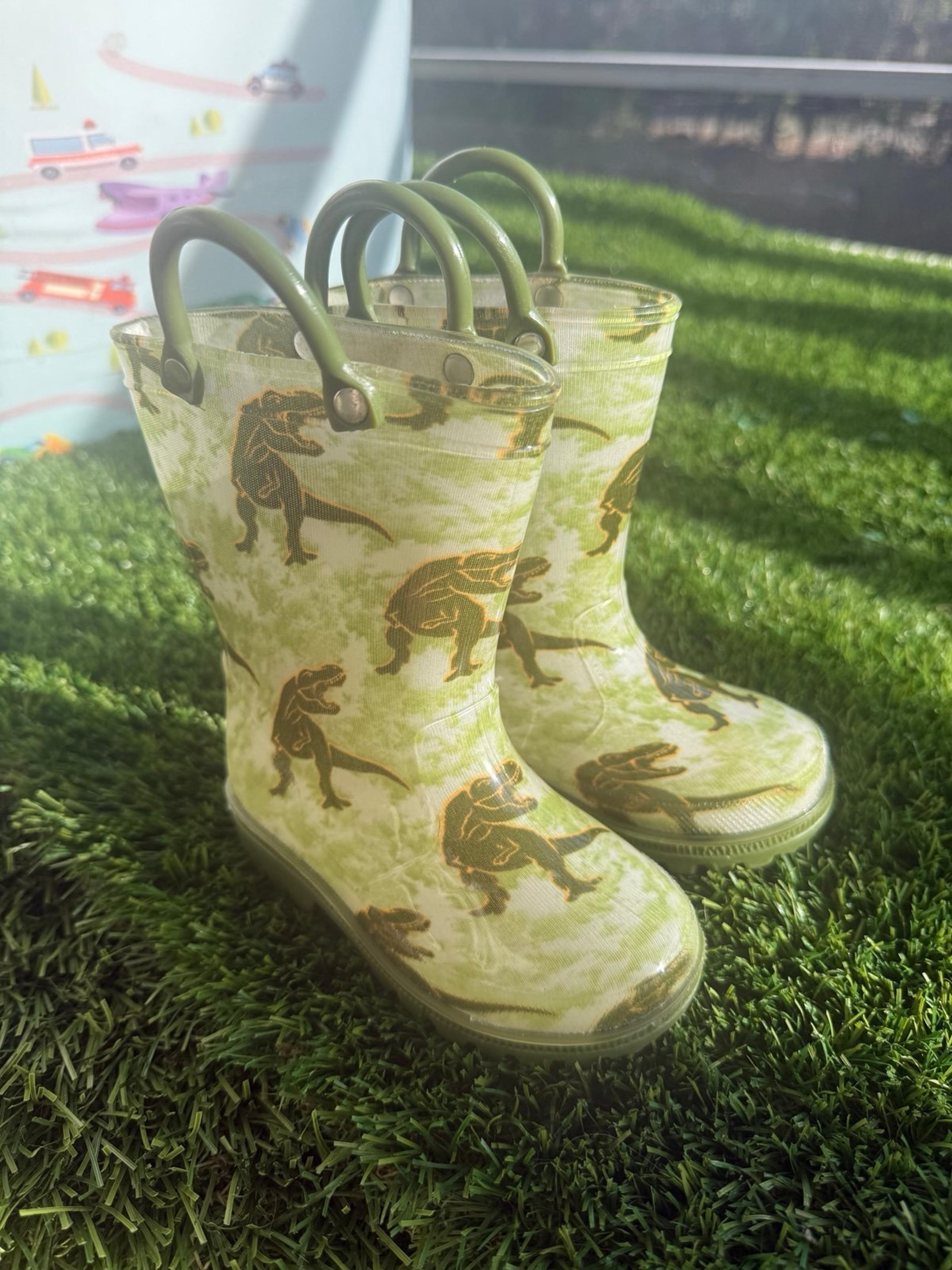 Zoogs 5 us size Dino Rain Boots baby boy