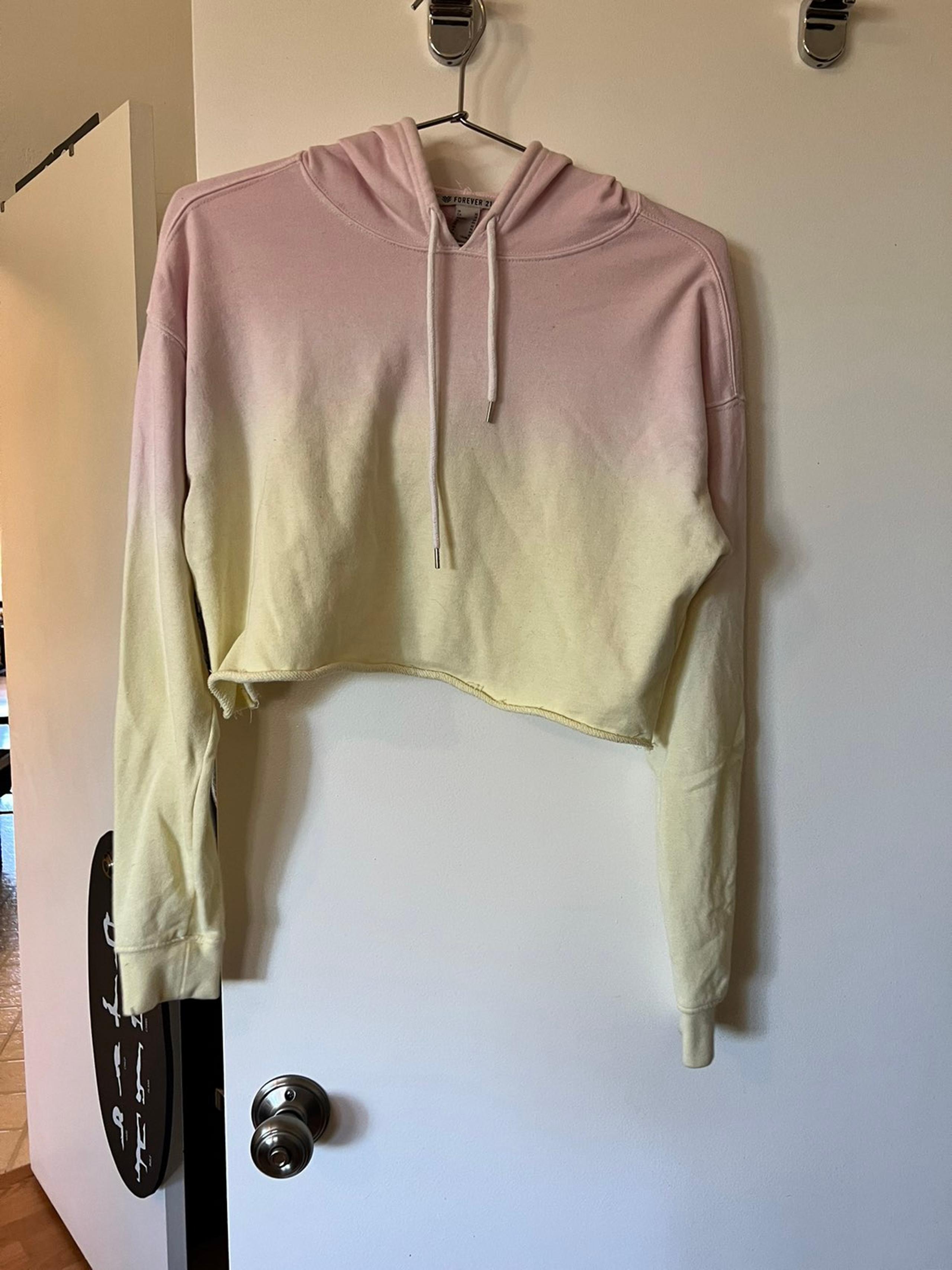 Forever 21 hooded sweater