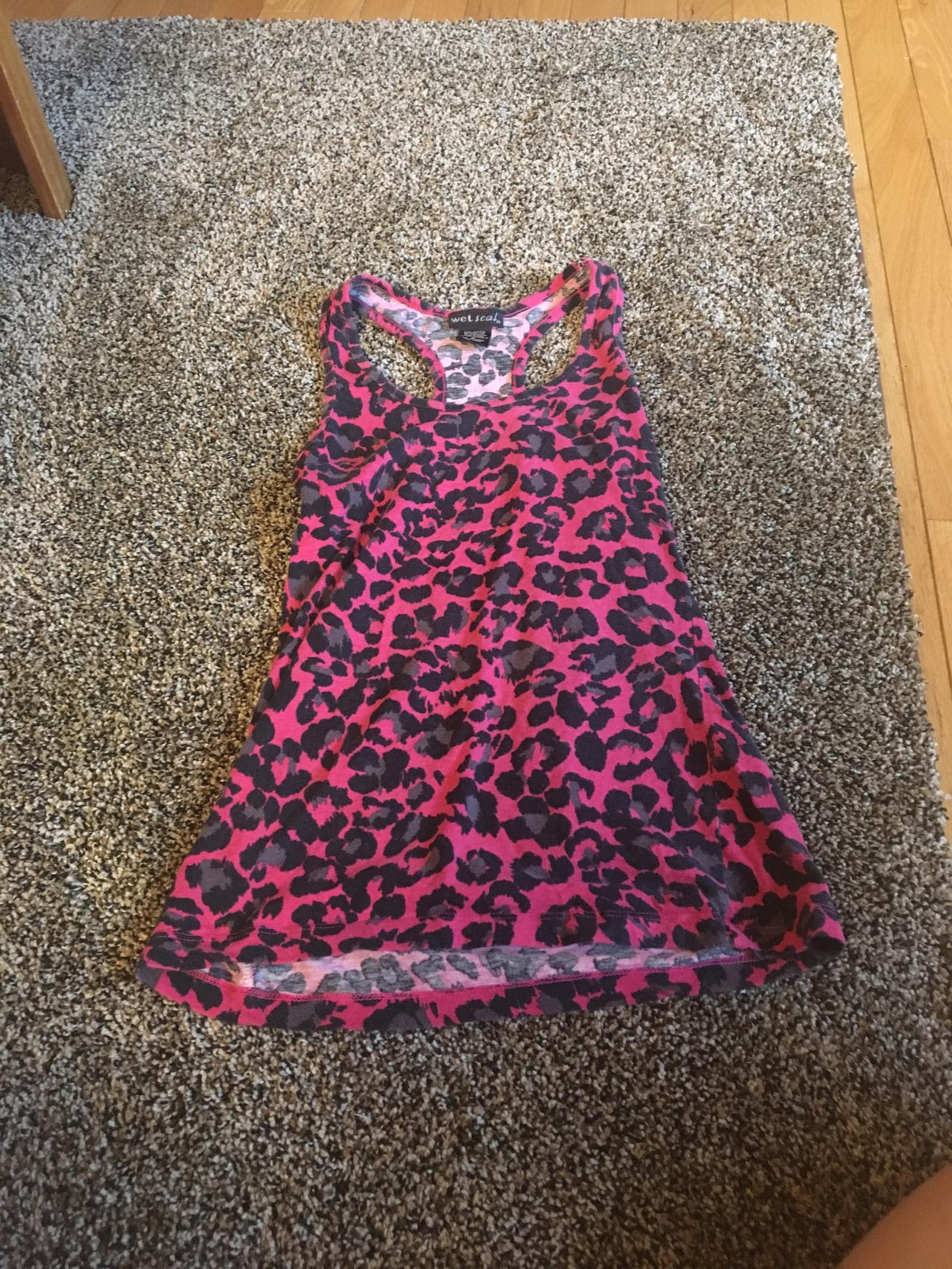 Wet Seal Medium Tank Top