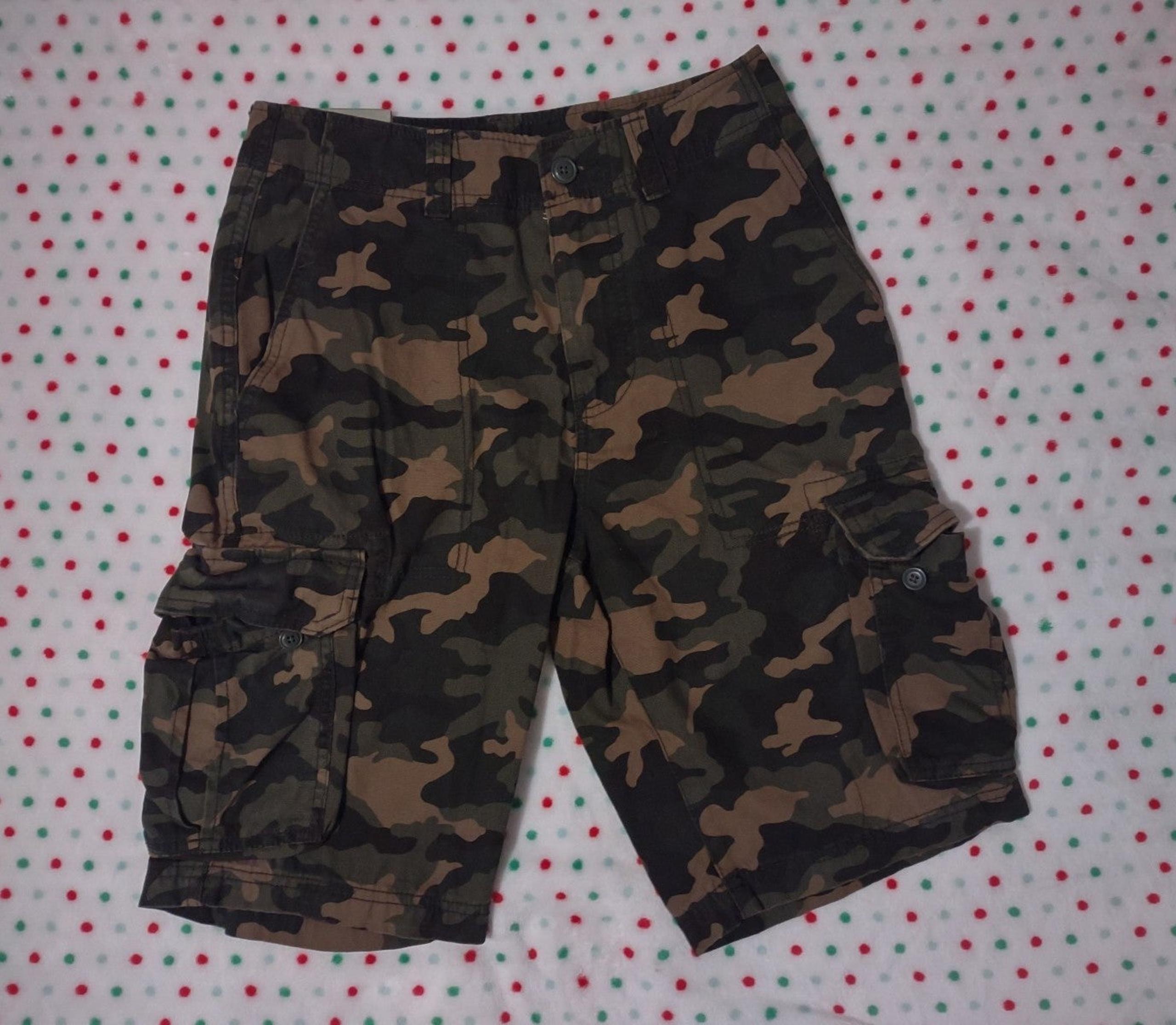 Goodfellow & Co 11" Camo Cargo Shorts Men's Waist - 28", Green Camo