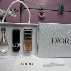 Dior Gifts