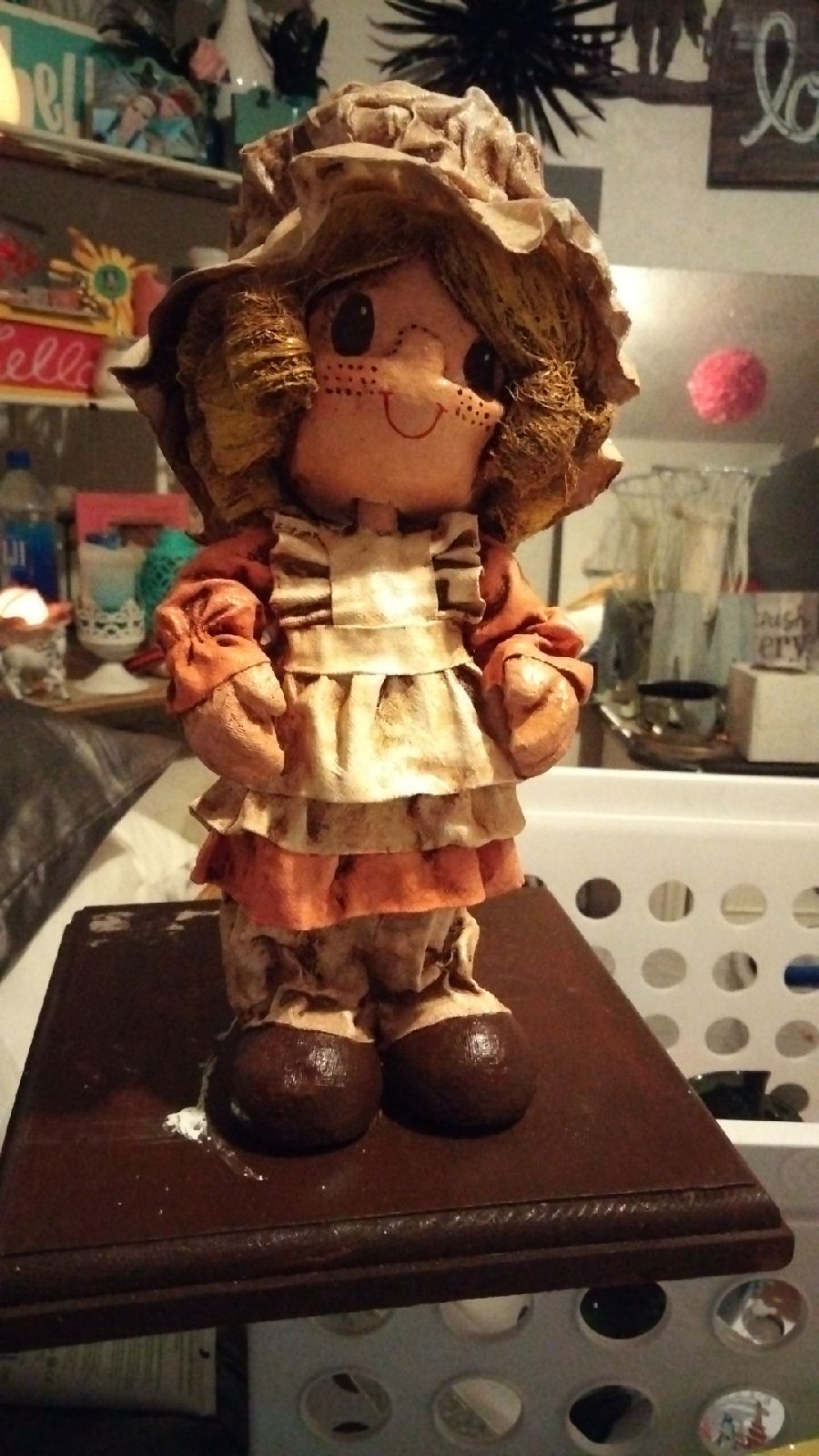 Adorable vintage figure