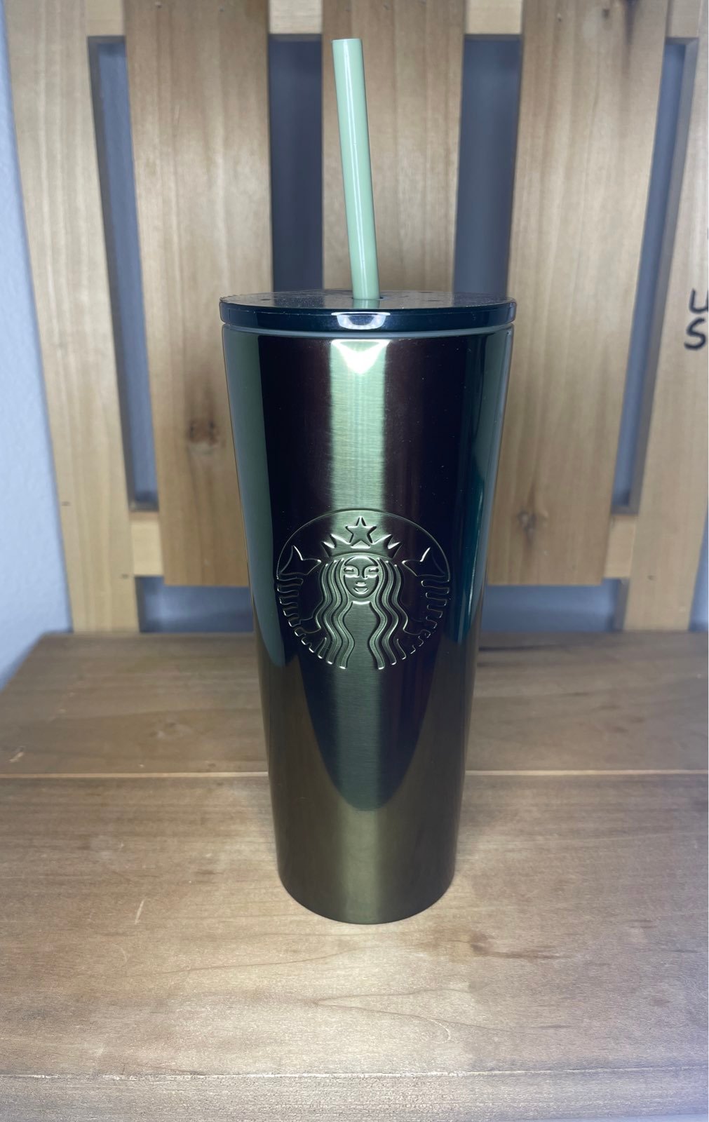 Starbucks RARE SS Tianna/Anna Green 16oz.