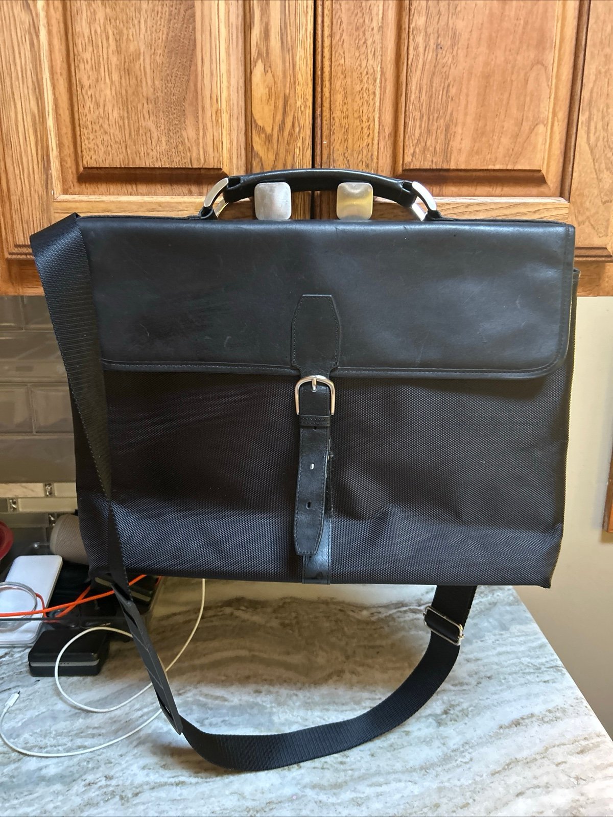 Joseph Abboud BLACK LEATHER Trim CANVAS LAPTOP Messenger Bag NY GIANTS LOGO 18in