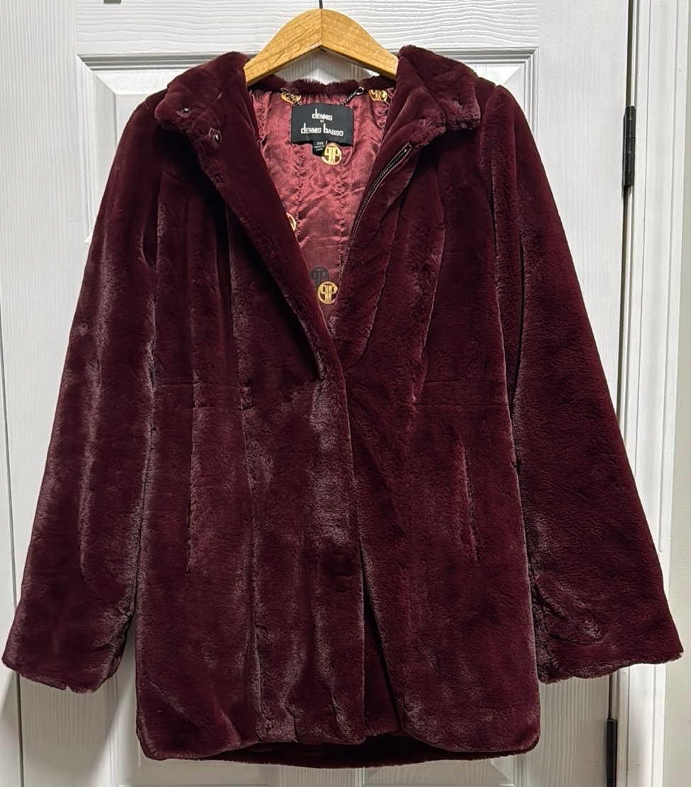 Dennis by Dennis Bassi Zip Front Burgundy Faux Fur Coat with Hood Sz XXS EUC
