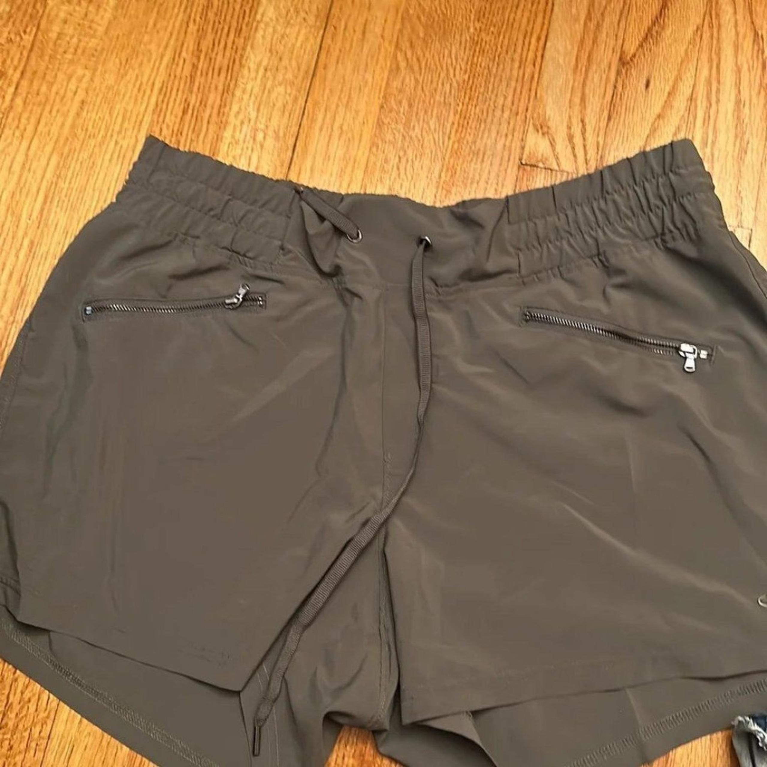 C9 by Champion Olive Green Athletic Shorts - Size XL - VGUC