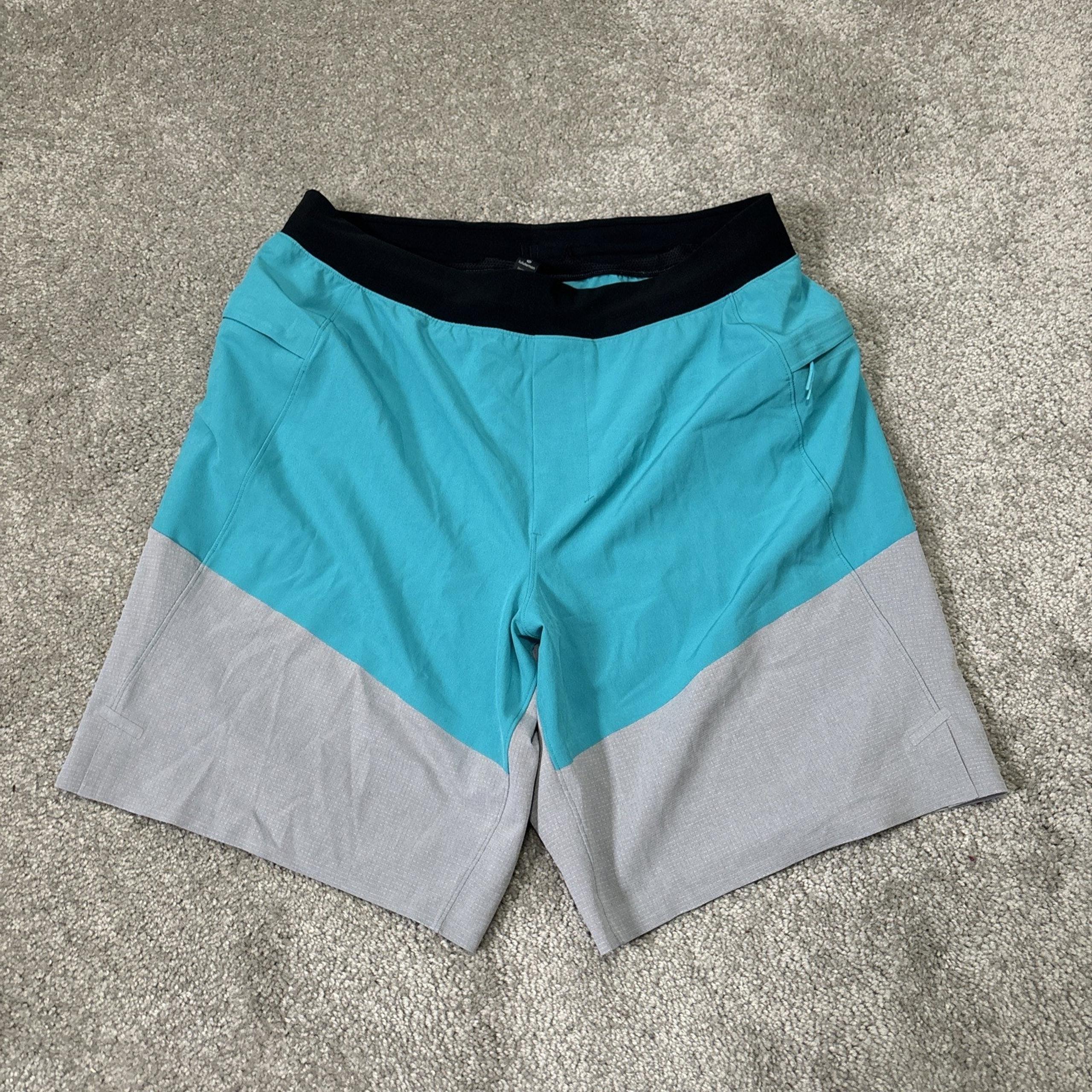 LuLuLemon Board Shorts Mens M Blue Green Swim Trunks Zip Pocket Active Outdoor